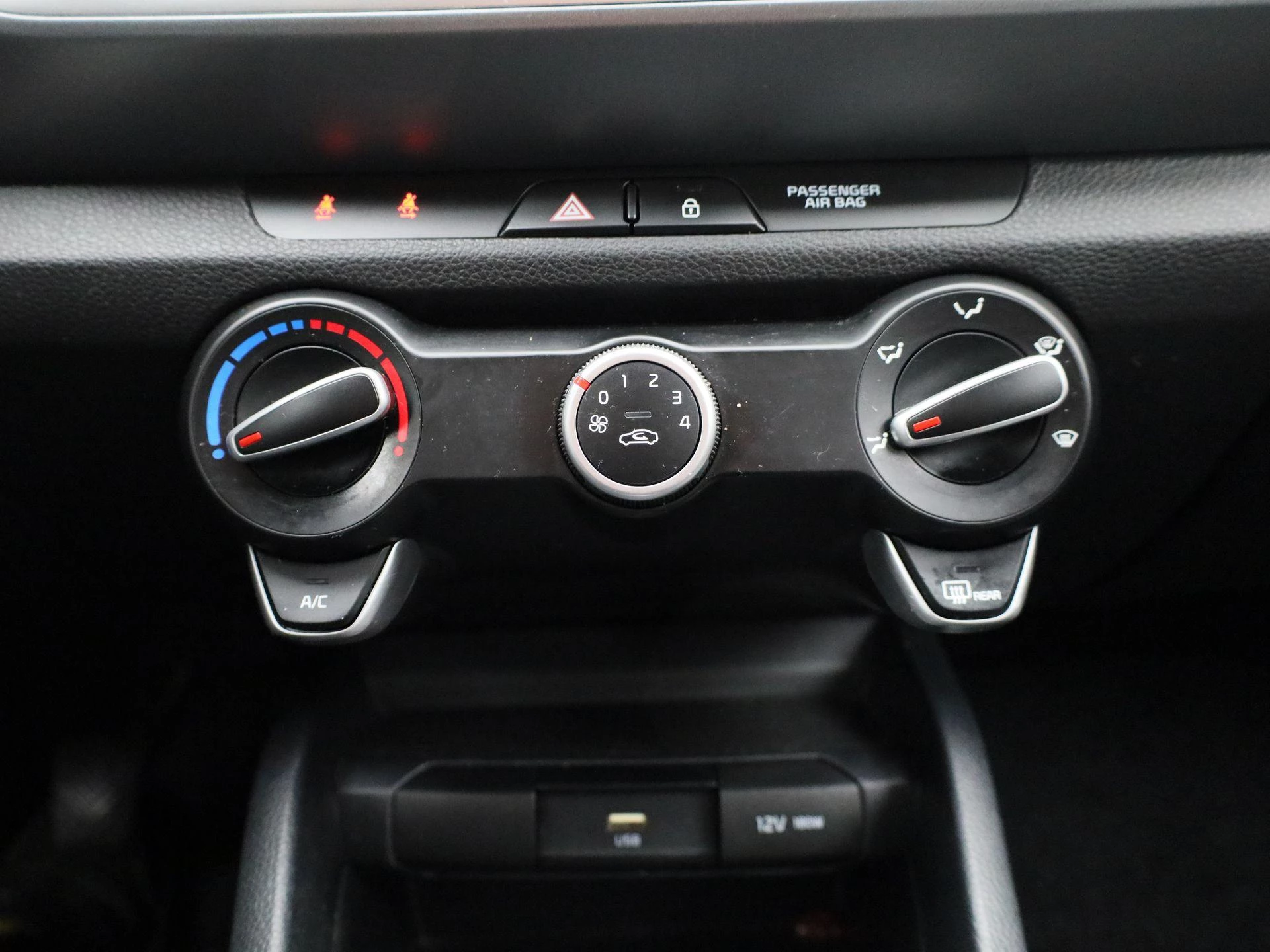 Kia Stonic 1.0 T-GDi MHEV DynamicLine