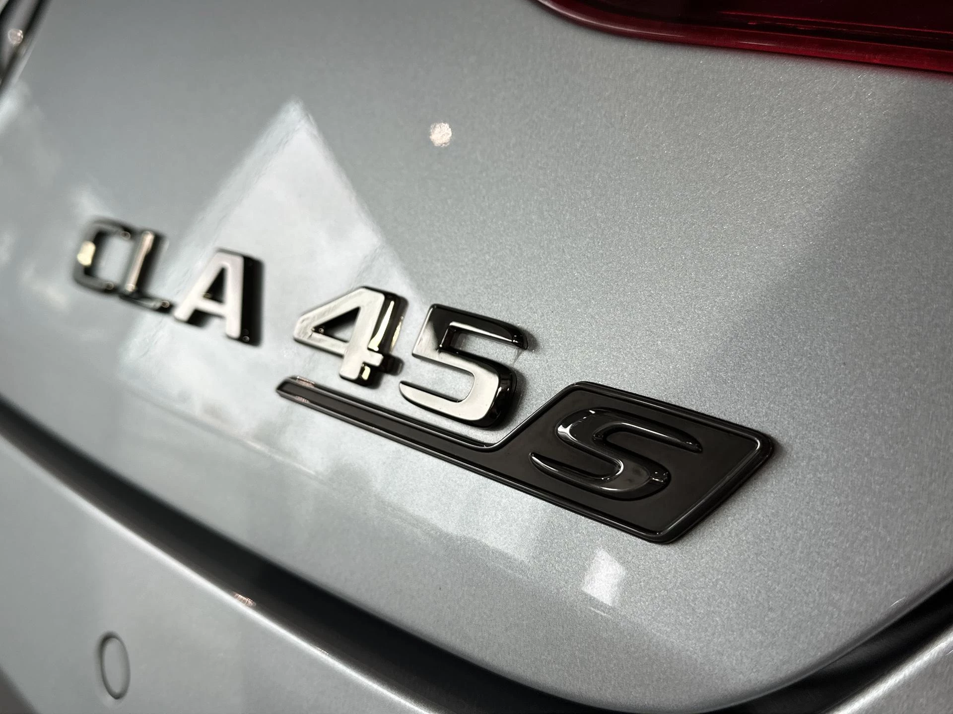 Mercedes-Benz-CLA-image-7