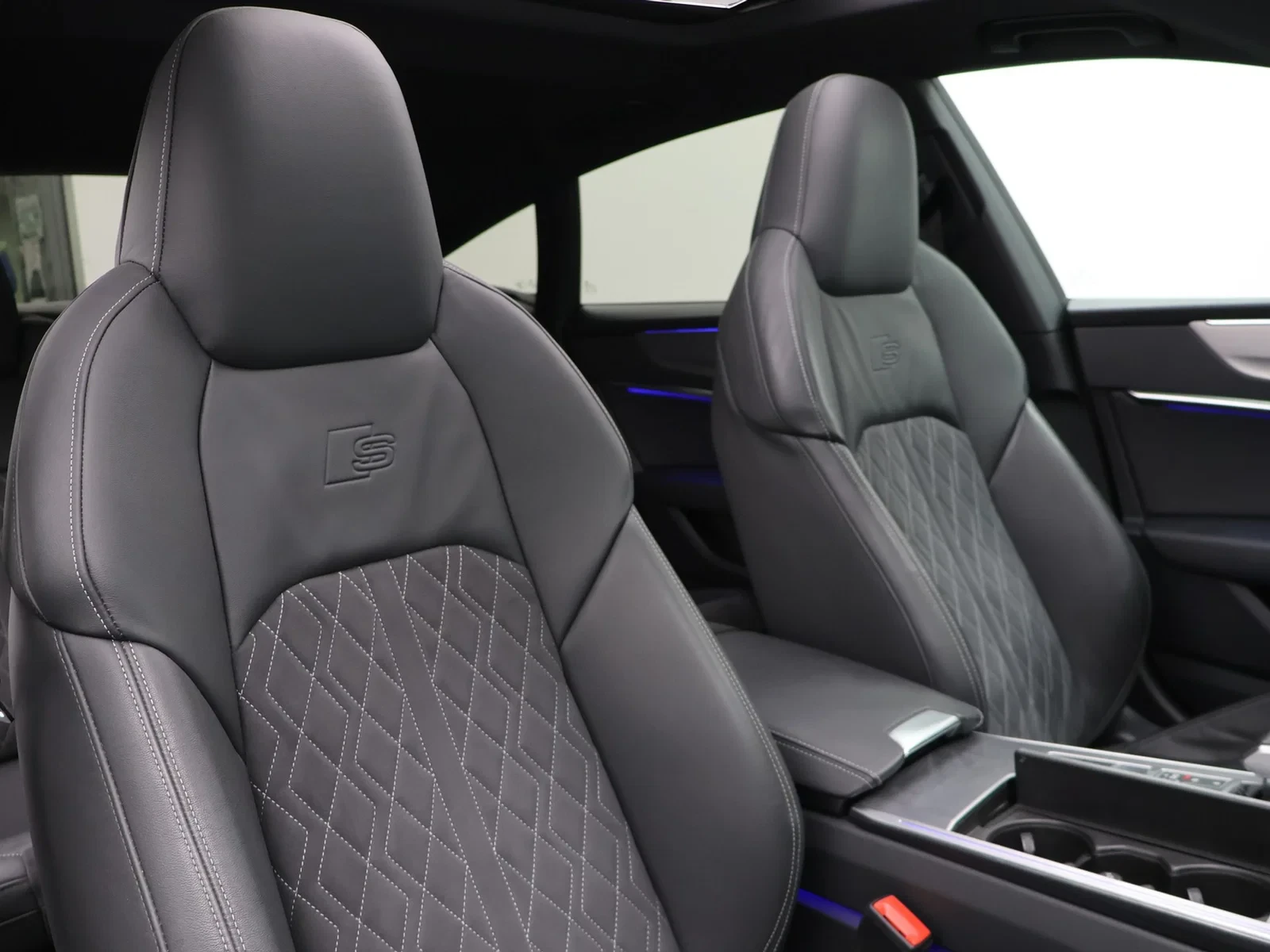 Audi-S7-image-13