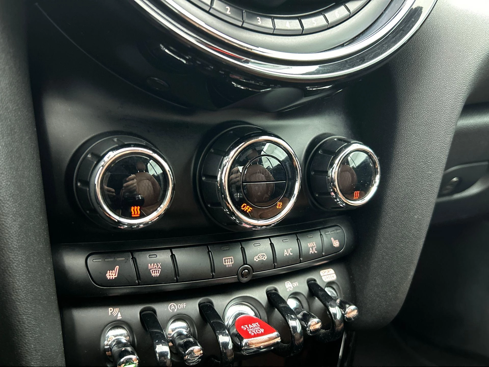 MINI-Cooper Cabrio-image-21