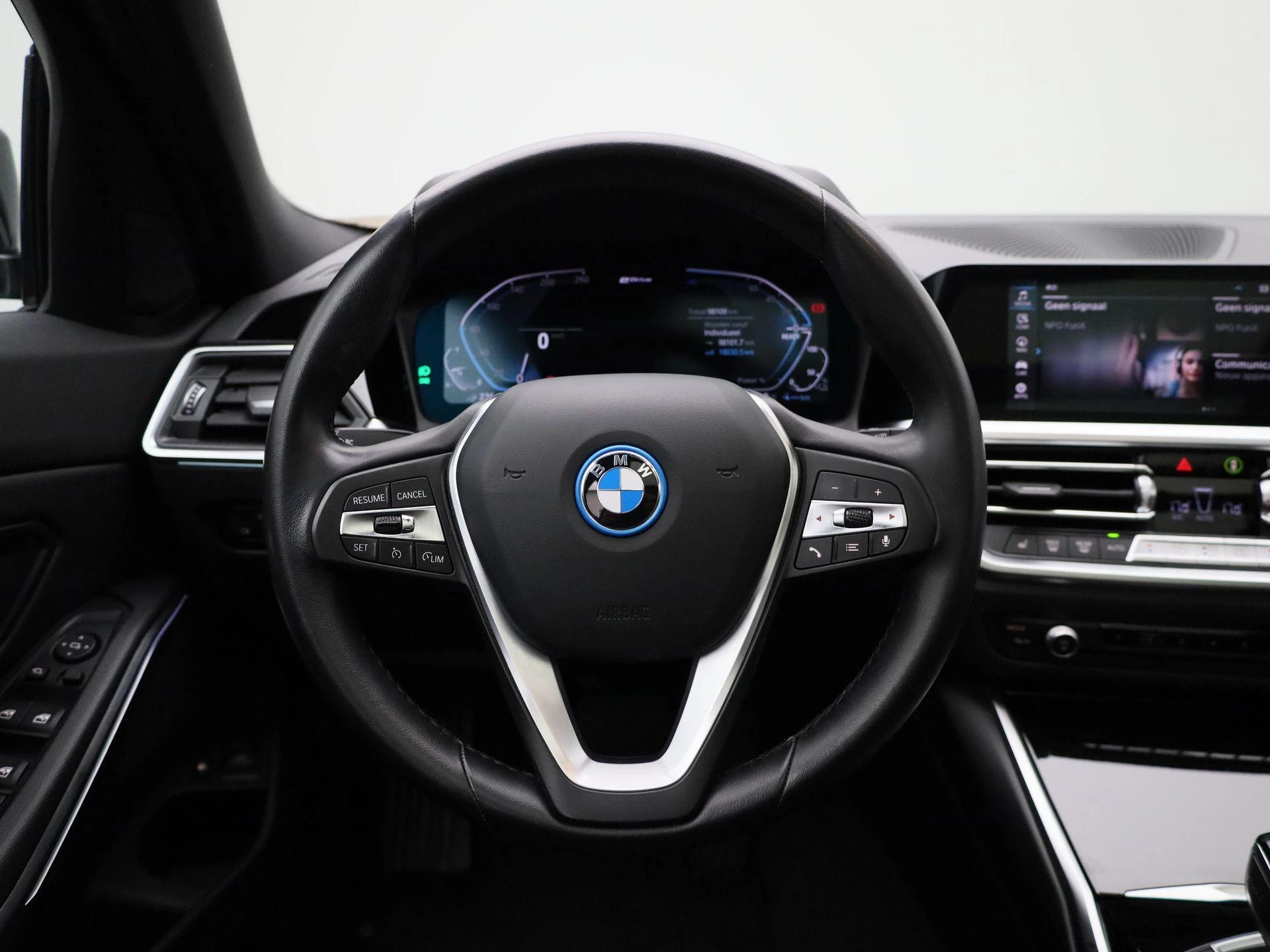 BMW-3 Serie-image-2
