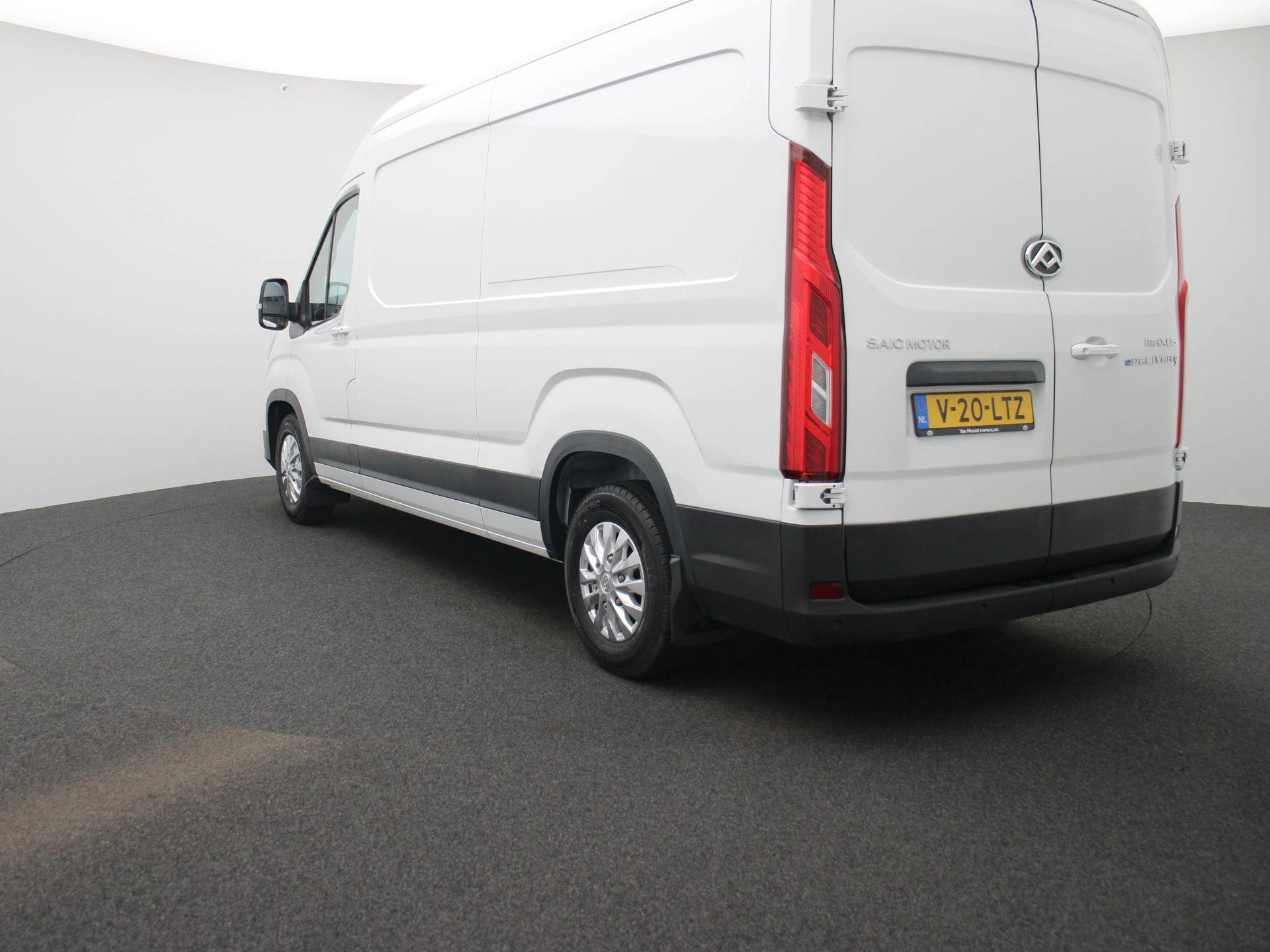 Maxus eDeliver9 L3H2 Business DEAL 89 kWh