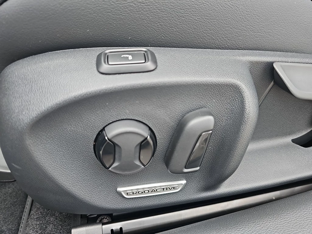 Volkswagen Passat 1.5l TSI DSG Business *Rear View