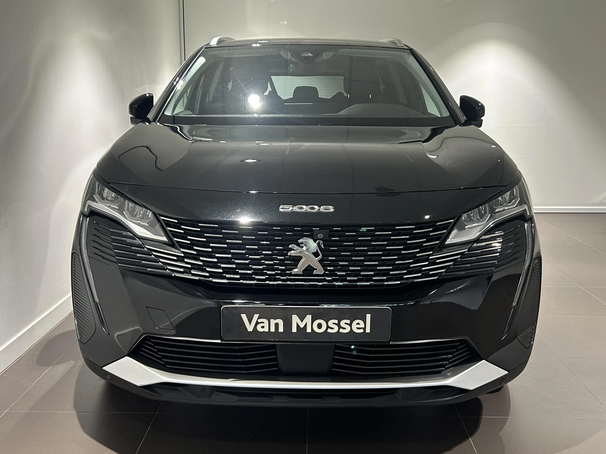 Peugeot-5008-image-2