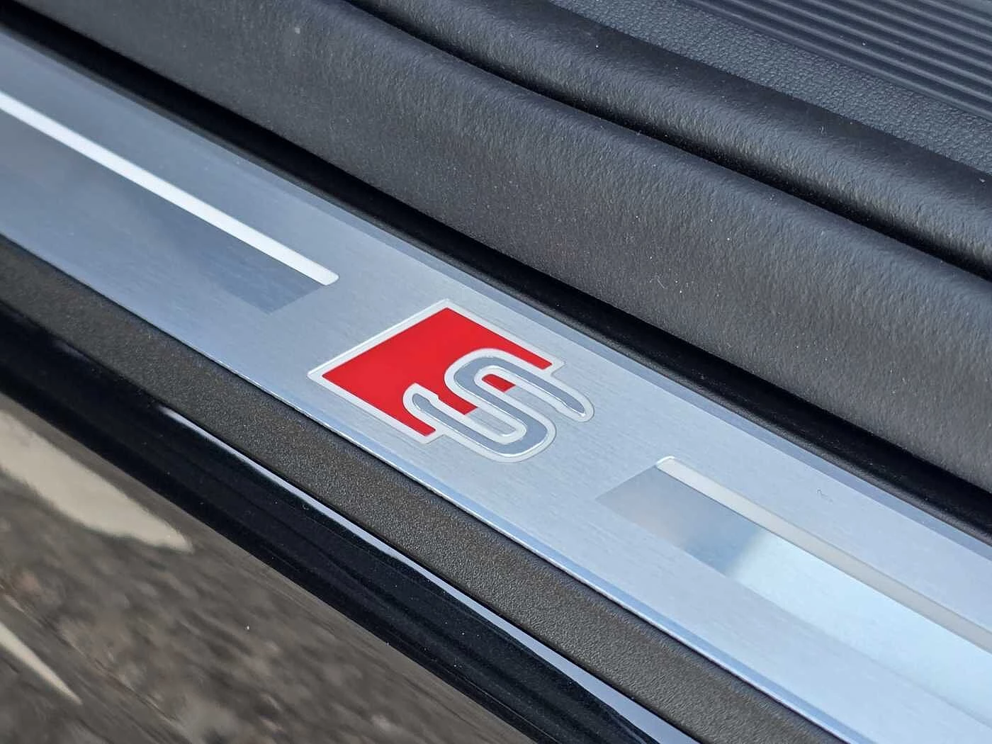 Audi-Q4 e-tron-image-36