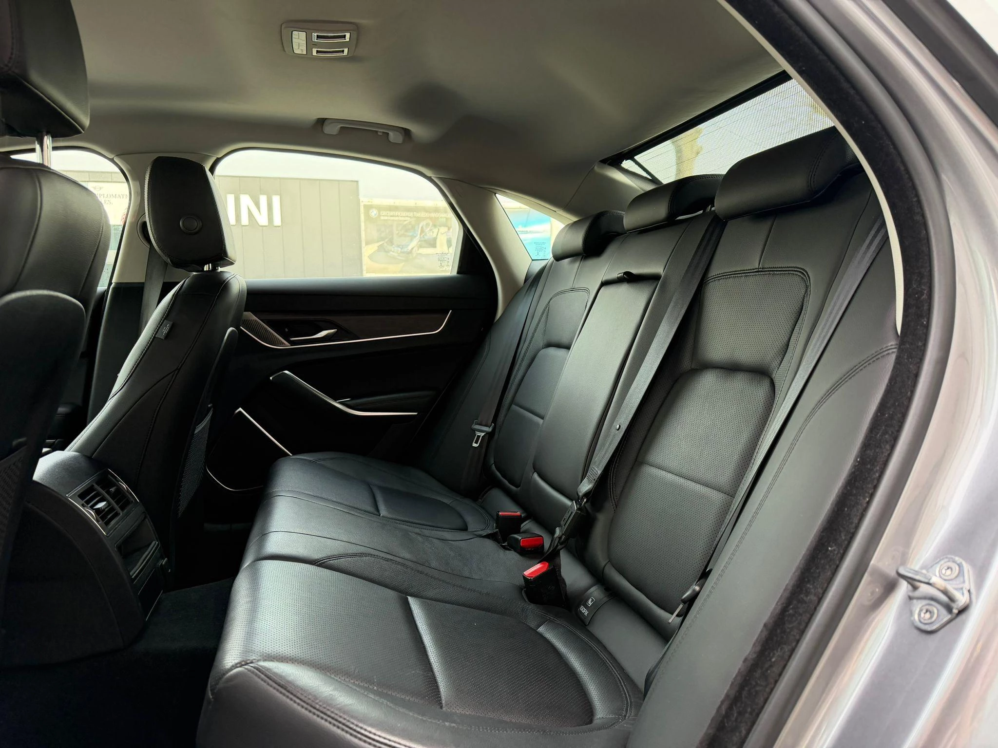 Jaguar XF D200 AWD SE