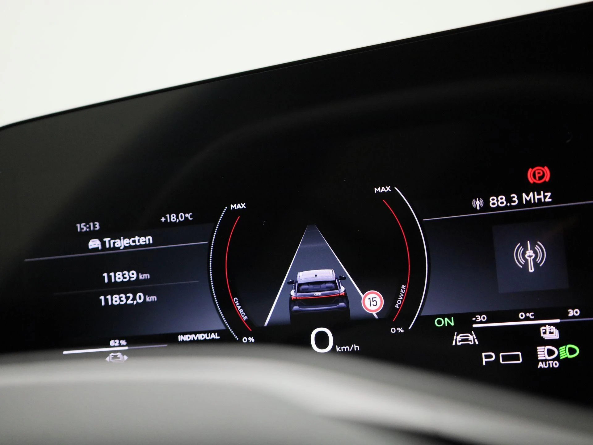 Audi-Q6 e-tron-image-24
