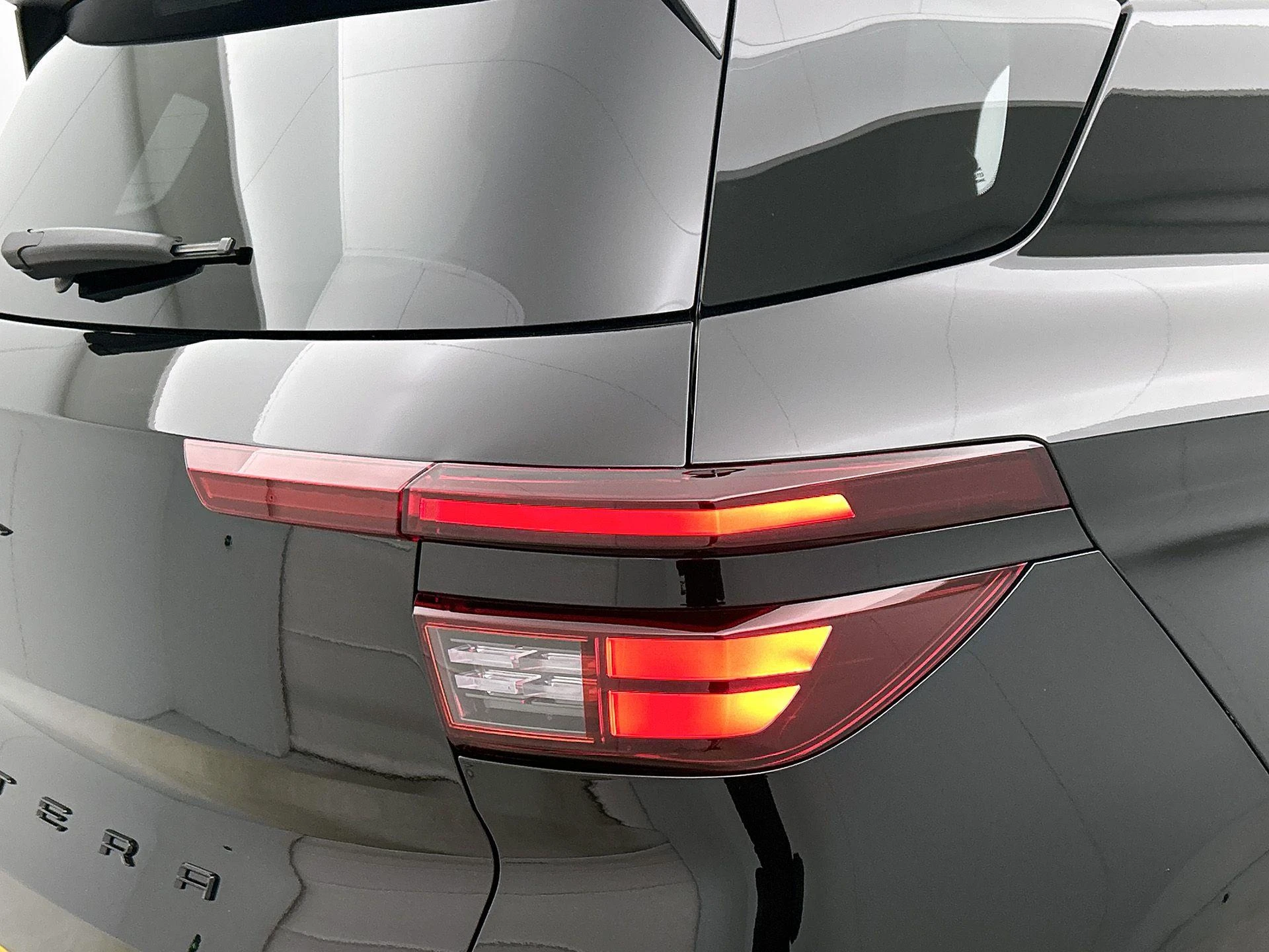Opel-Frontera-image-28