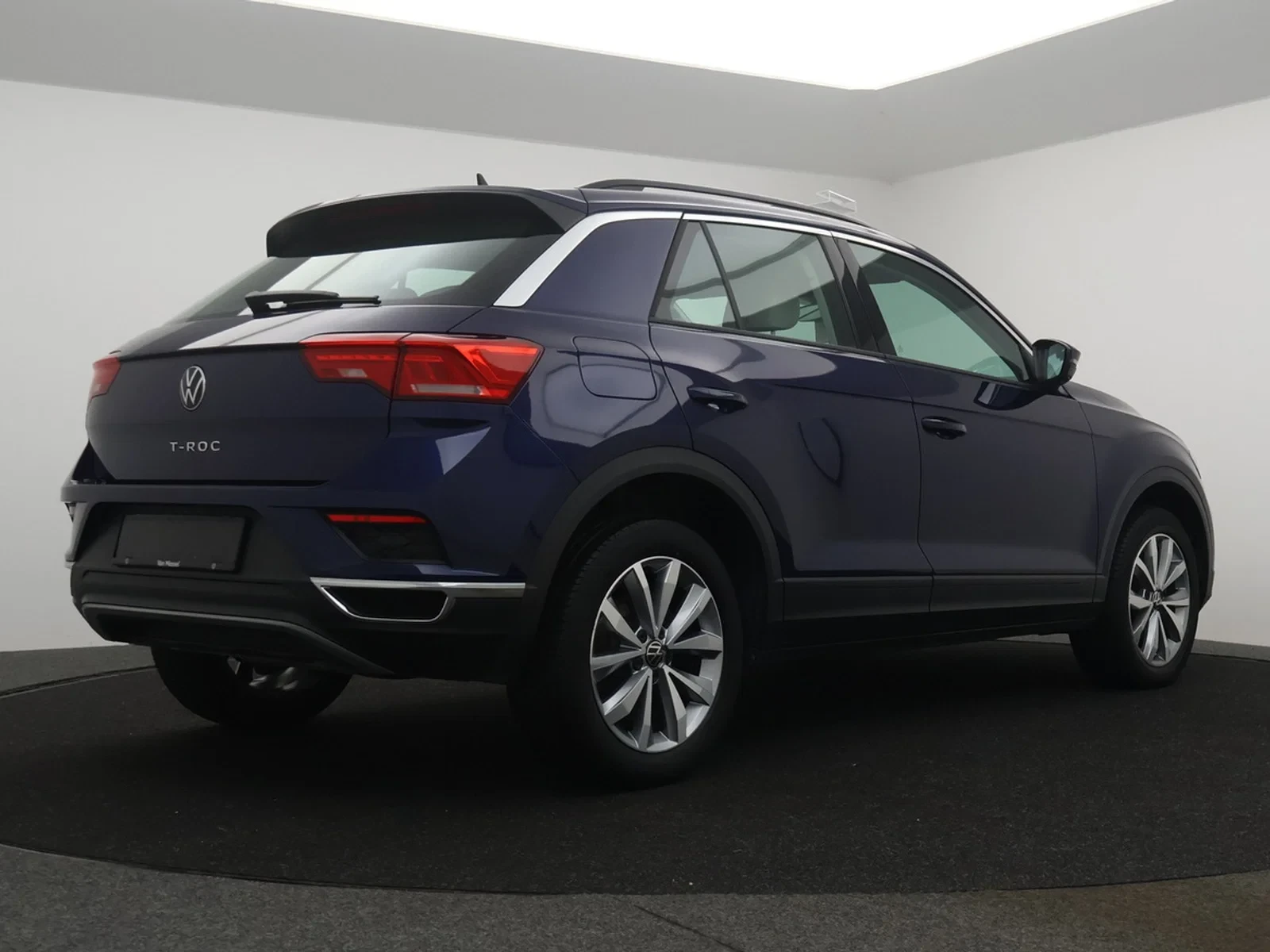 Volkswagen T-Roc T-Roc Style 1.6TDI 116PK *LEDER*PDC*ACC*AIRCO*APP-CONNECT*DAB-RADIO*ZETELVERWARMING*...*