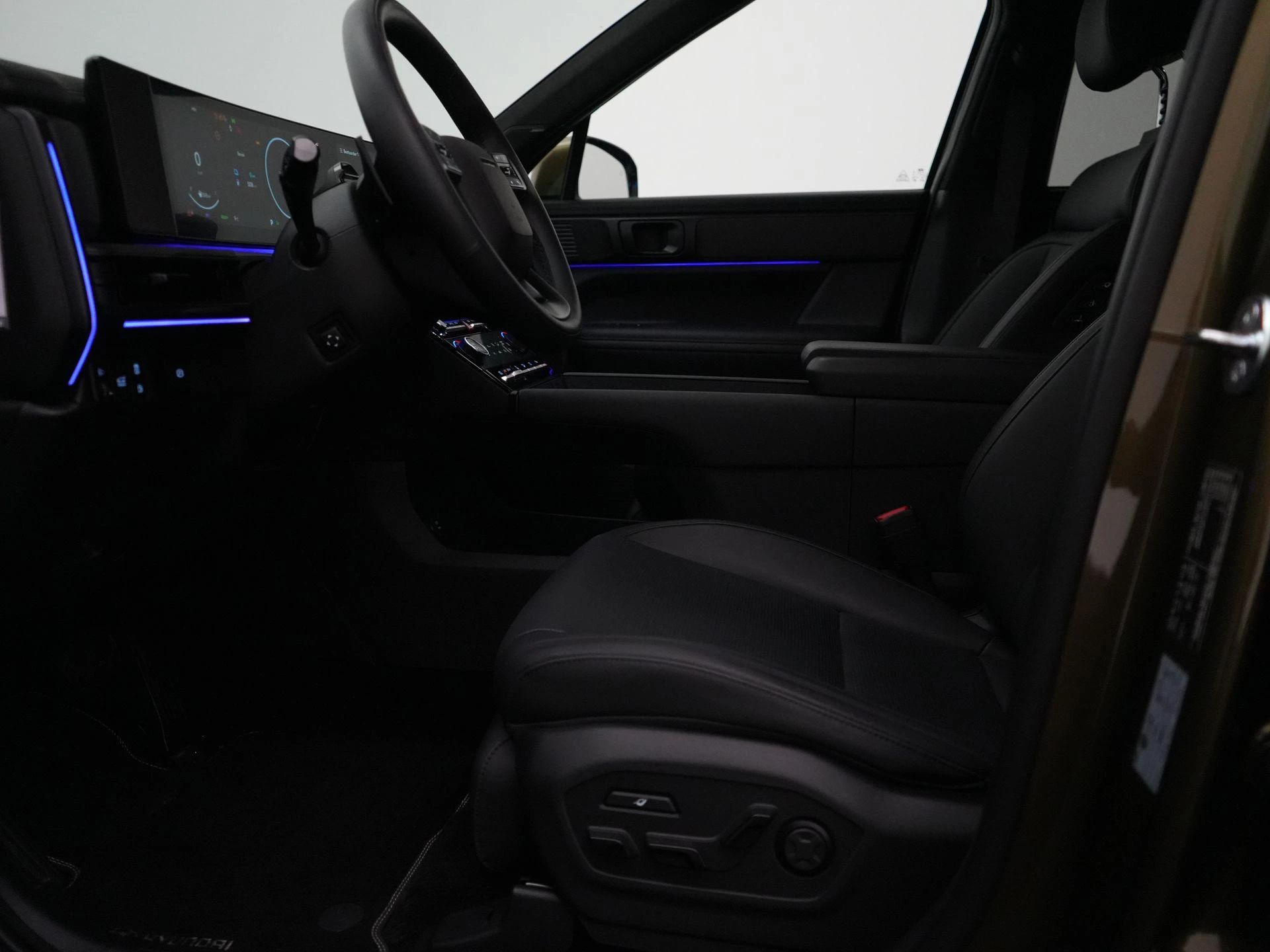 Hyundai-Santa Fe-image-40