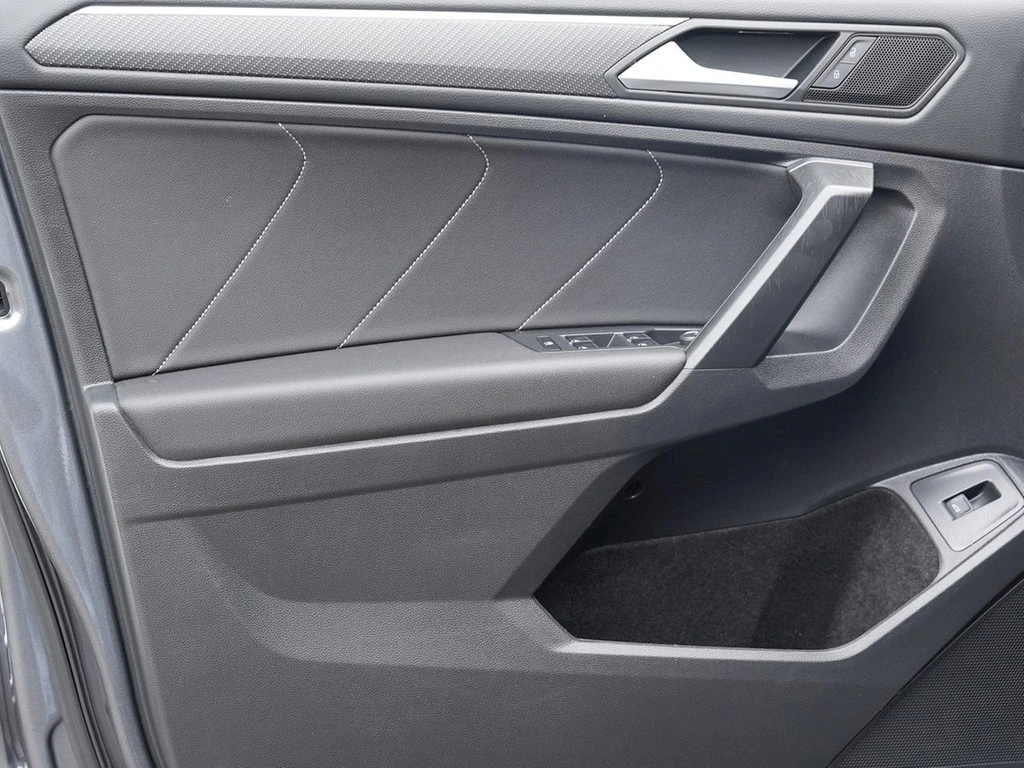 Volkswagen-Tiguan Allspace-image-17