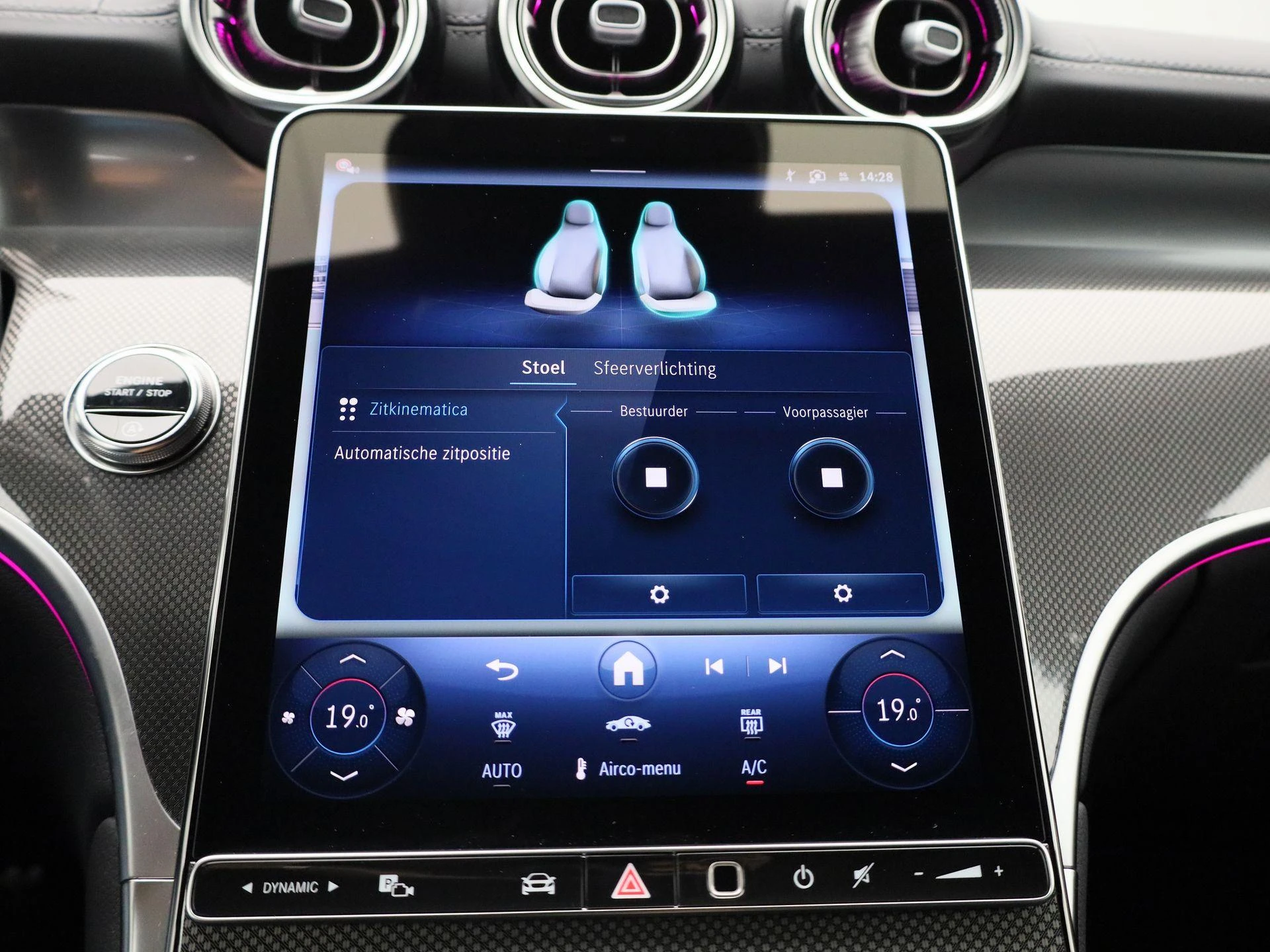Mercedes-Benz-GLC-image-24