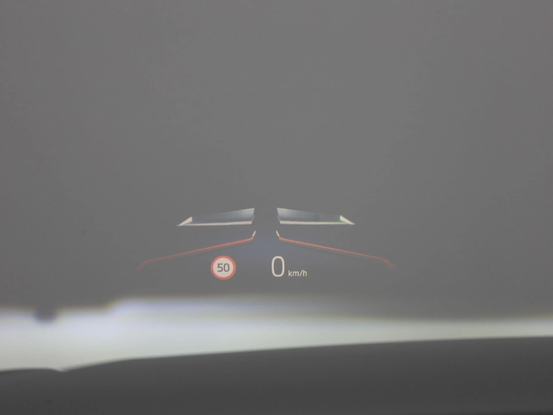 BMW-i4-image-32