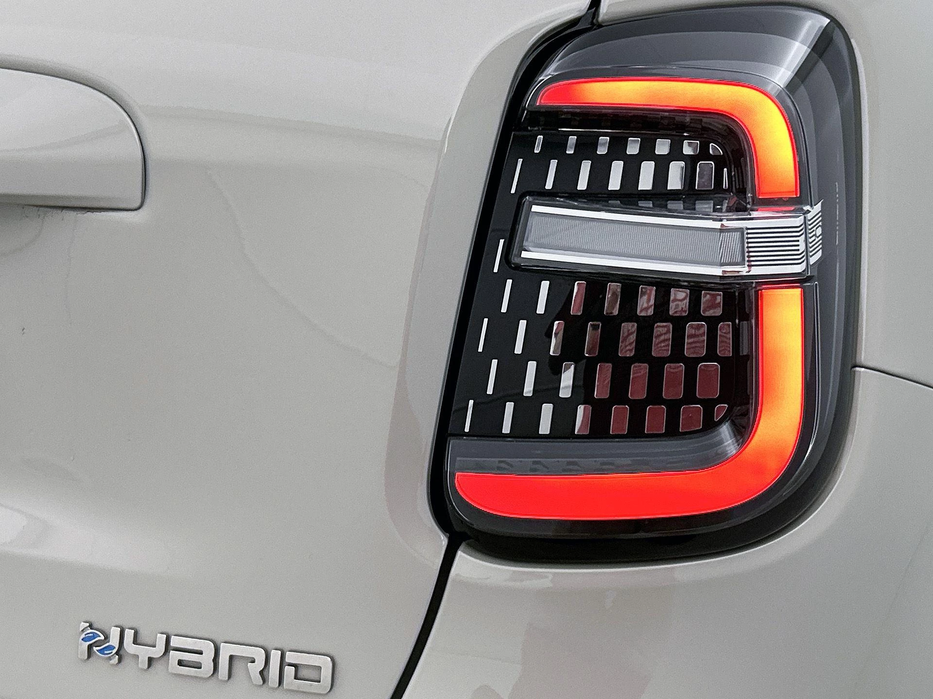 Fiat 600 1.2 Hybrid Urban
