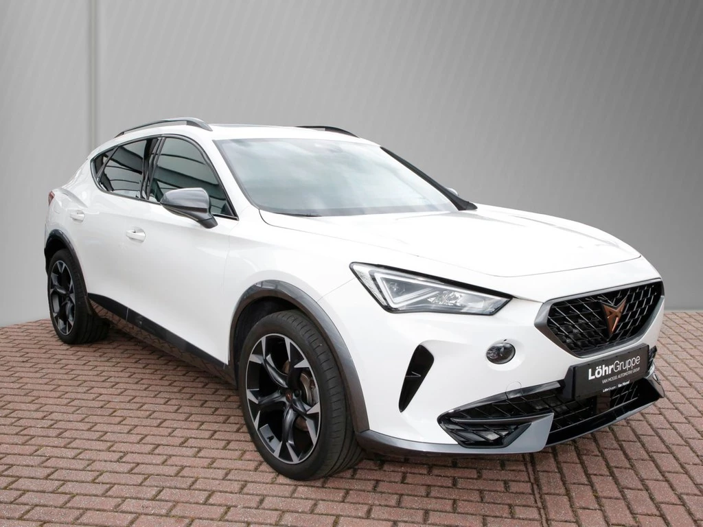 CUPRA Formentor 1.4 e-HYBRID 19" Pano Navi+VC ACC LED RFK+PDC SHZ
