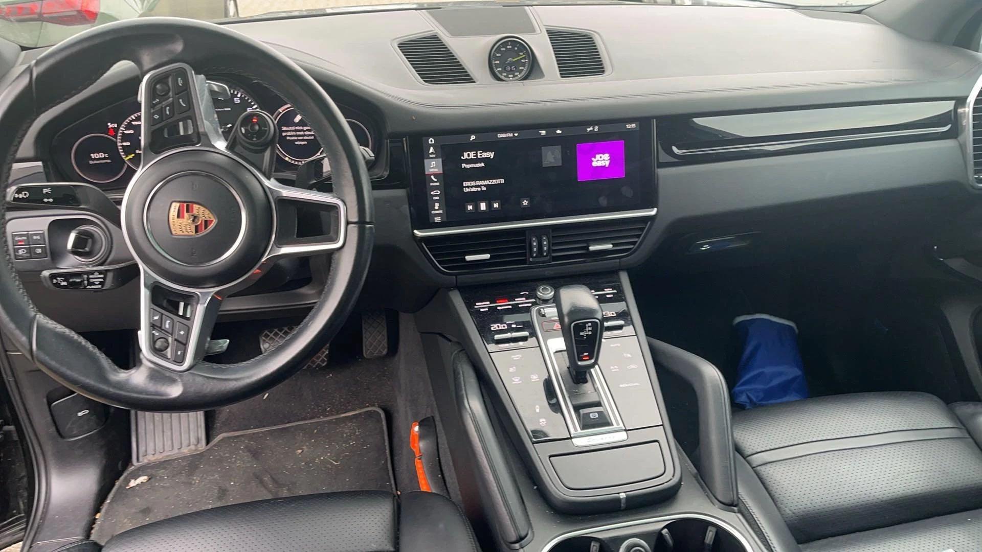 Porsche-Cayenne-image-7