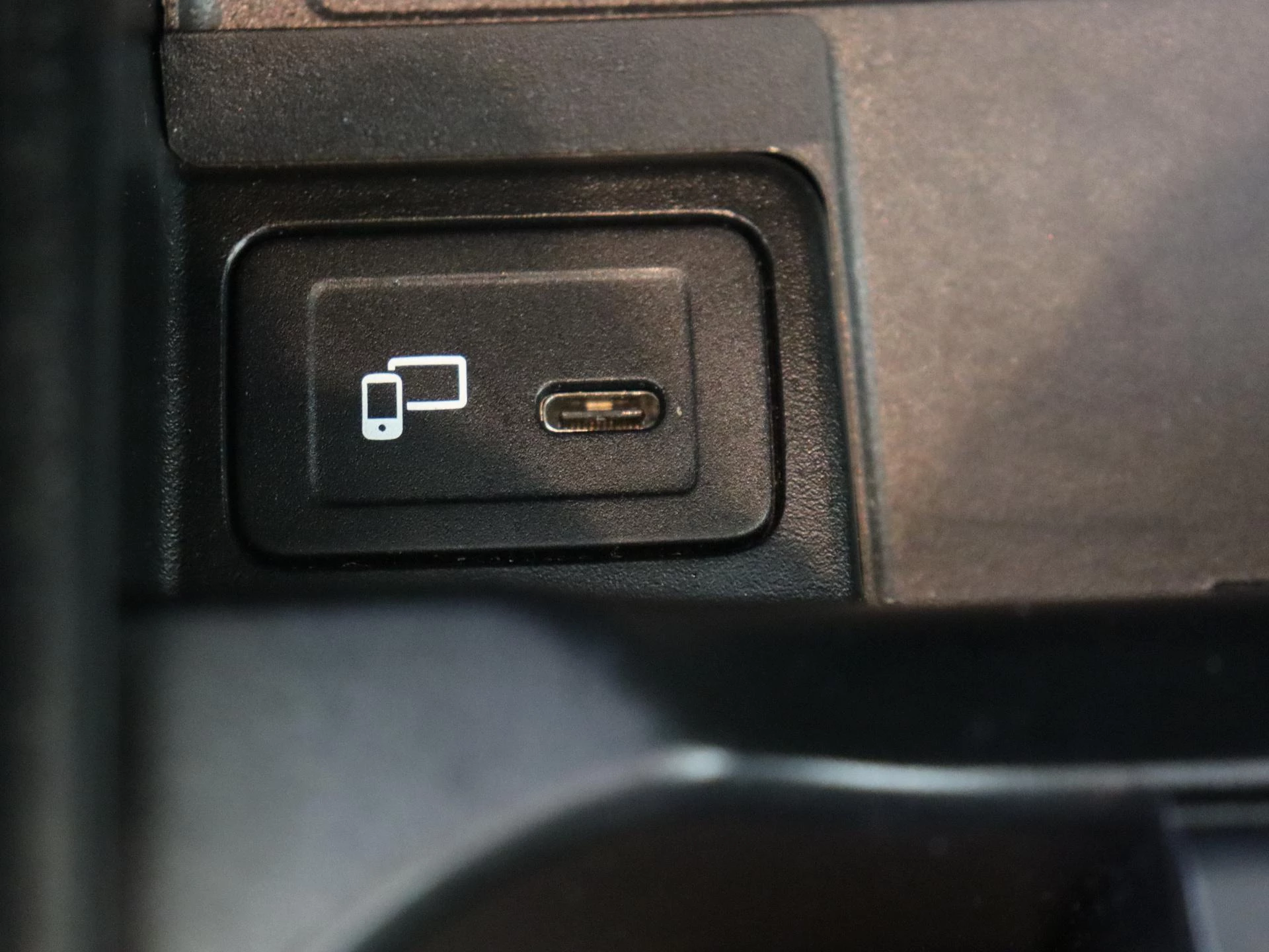 Mercedes-Benz-A-Klasse-image-24