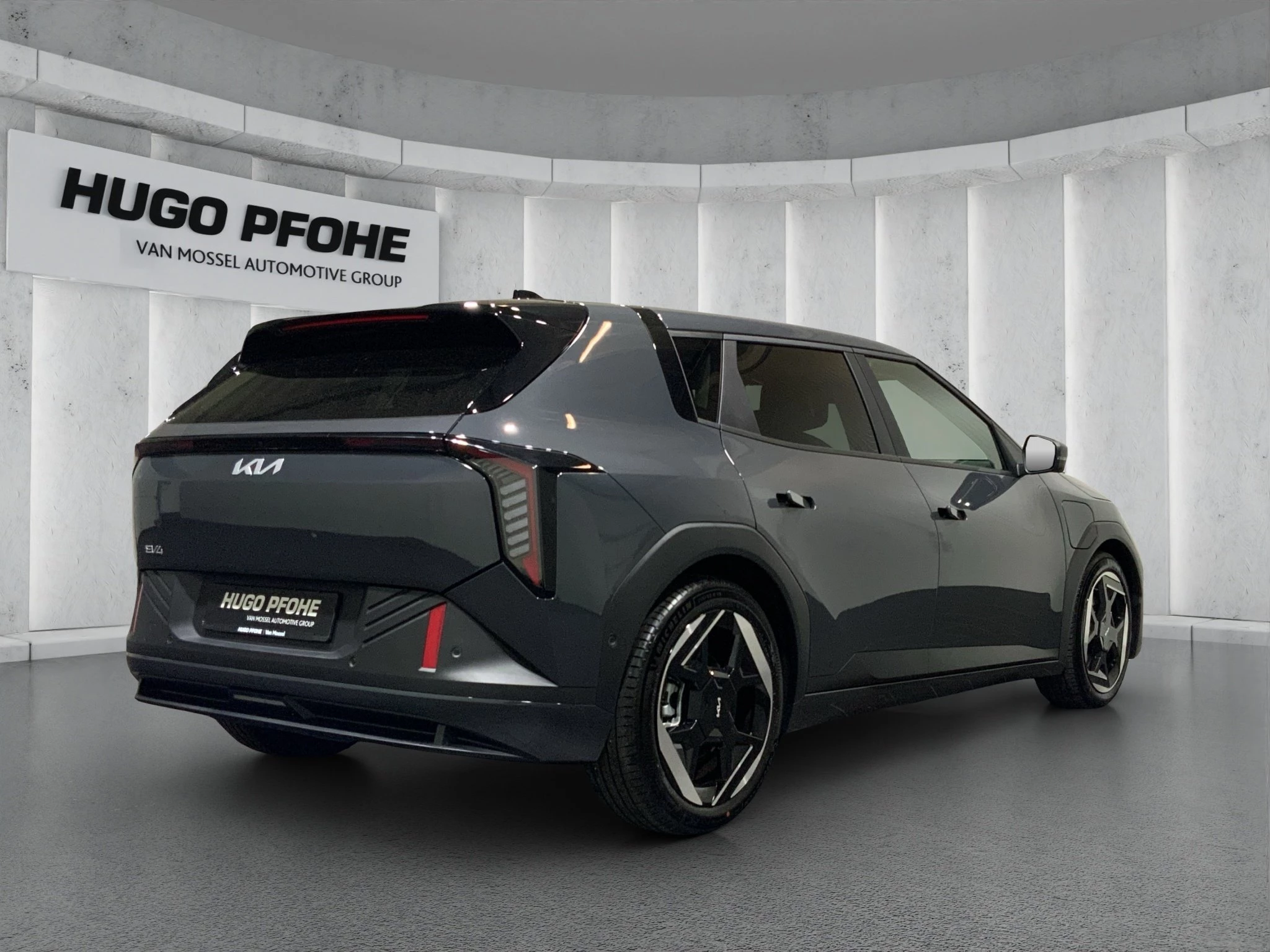 Kia EV4 Hatchback Earth 81 kWh 150 kW Frontantrieb Schräghecklimousine. 5-türig