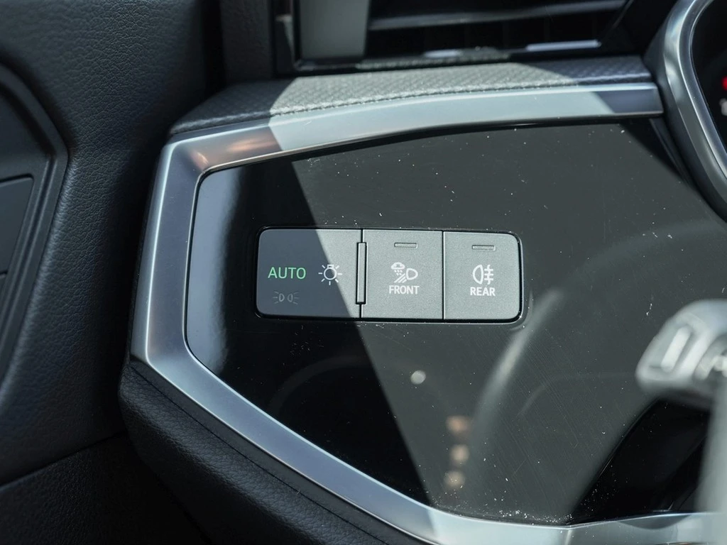 Audi-Q3-image-18