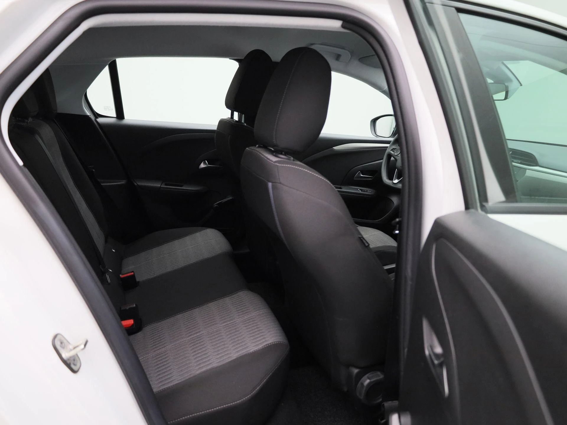 Opel-Corsa-image-29