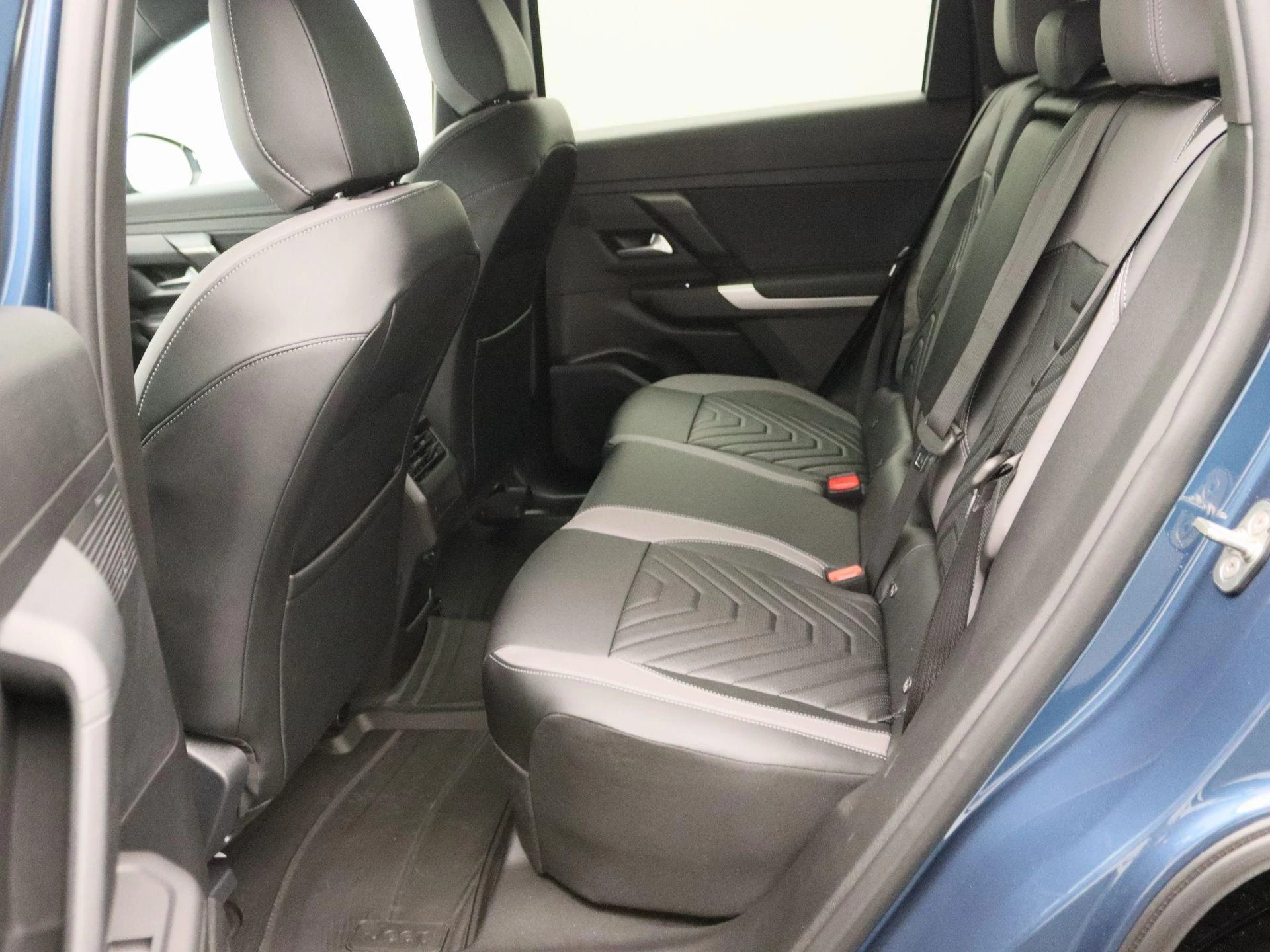 Jeep Compass First Edition 74 kWh