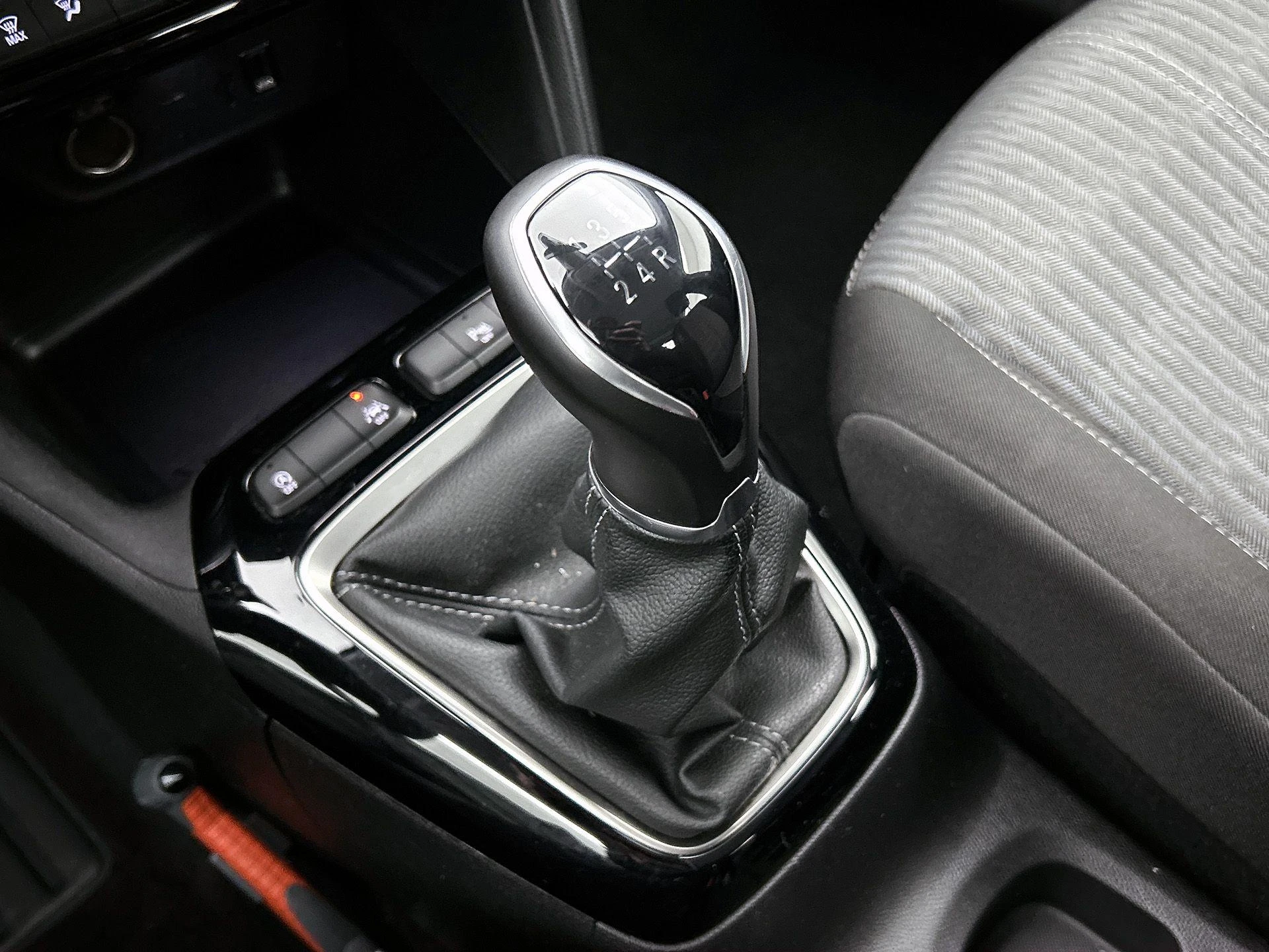Opel Corsa 1.2 Edition