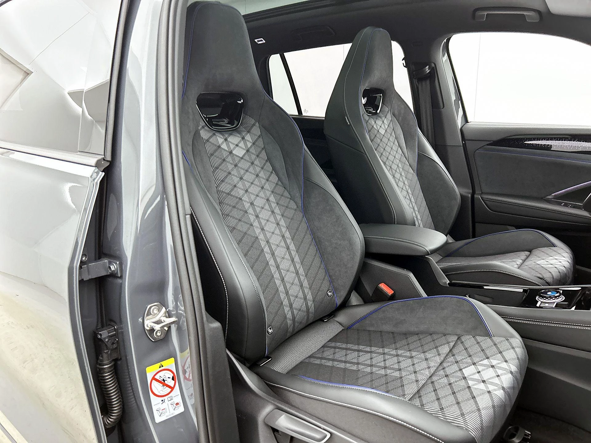 Volkswagen Tayron 1.5 eHybrid R-Line Edition