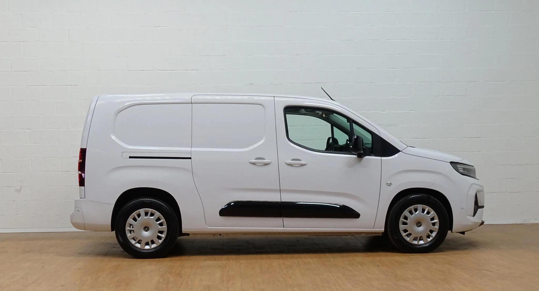 Opel-Combo-e-image-5