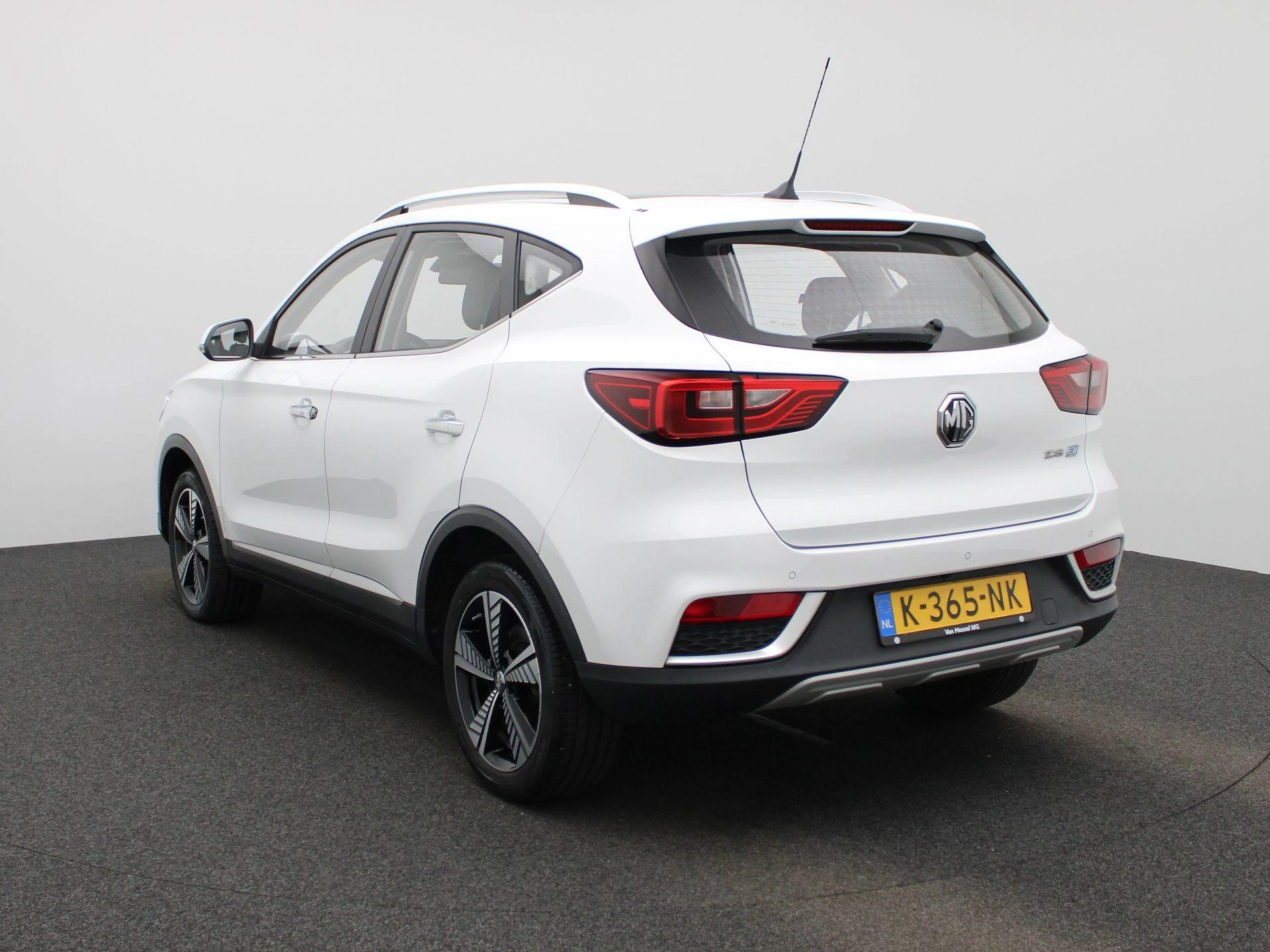 MG ZS EV