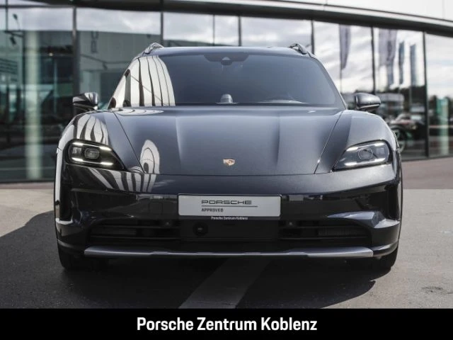 Porsche-Taycan-image-5