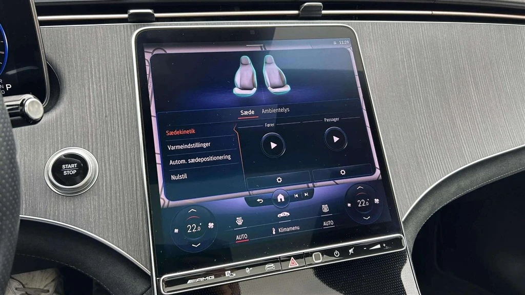 Mercedes-Benz-EQE-image-16