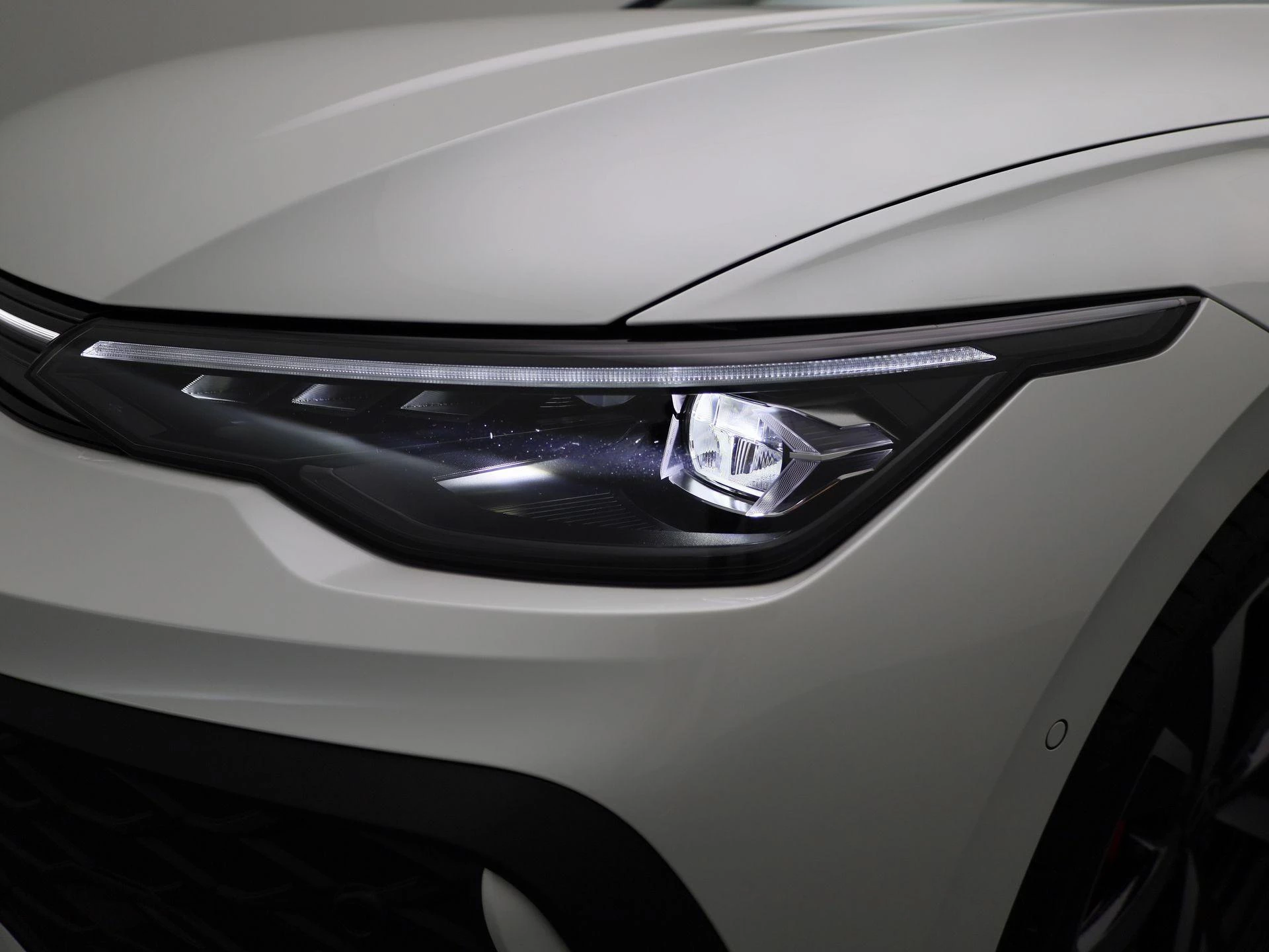 Volkswagen-Golf-image-15