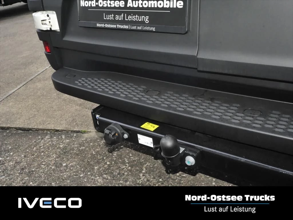 Iveco Daily 35S 14E V 260° LederLR Nebel AHK Rückfahr