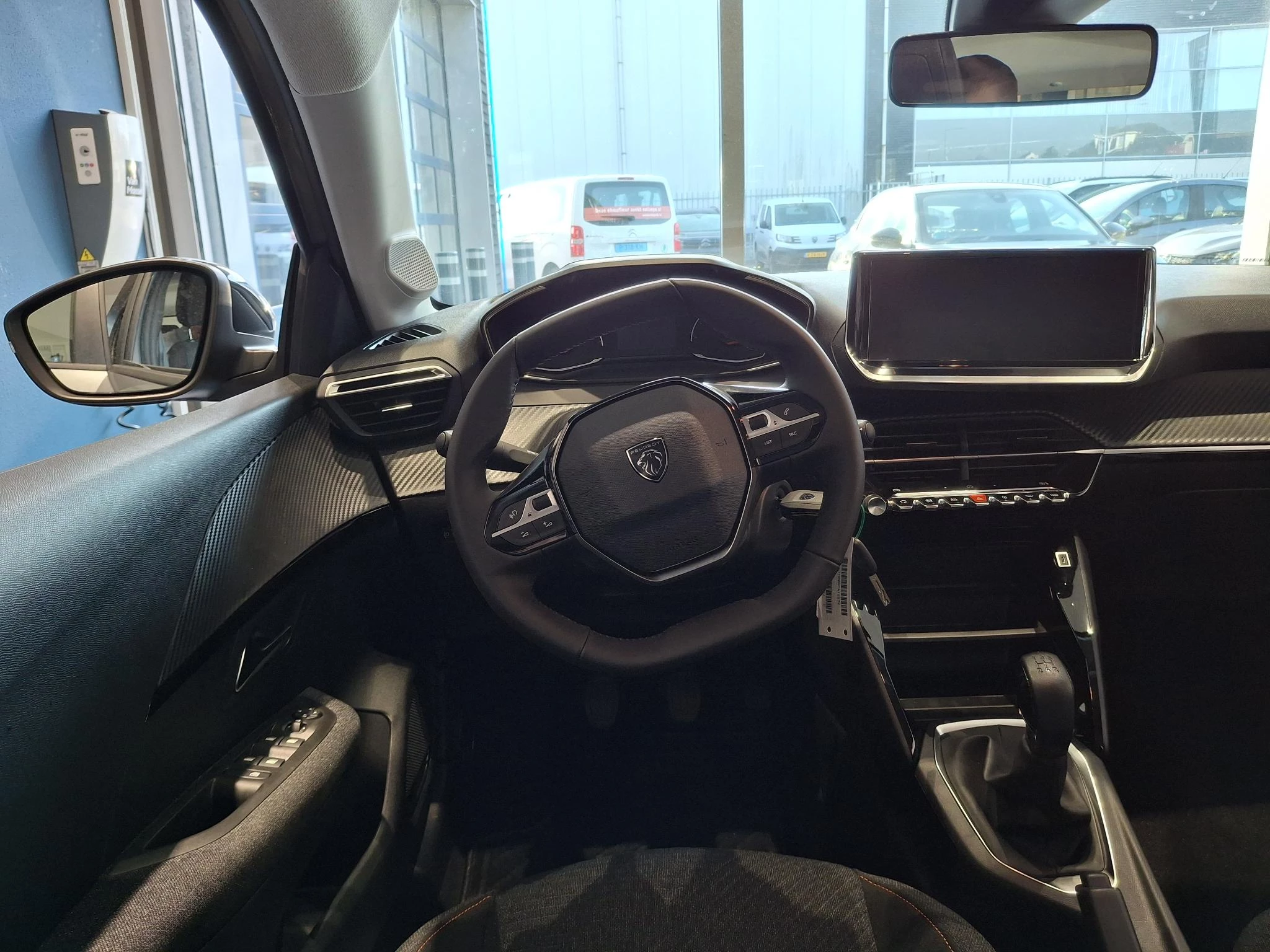 Peugeot-208-image-15
