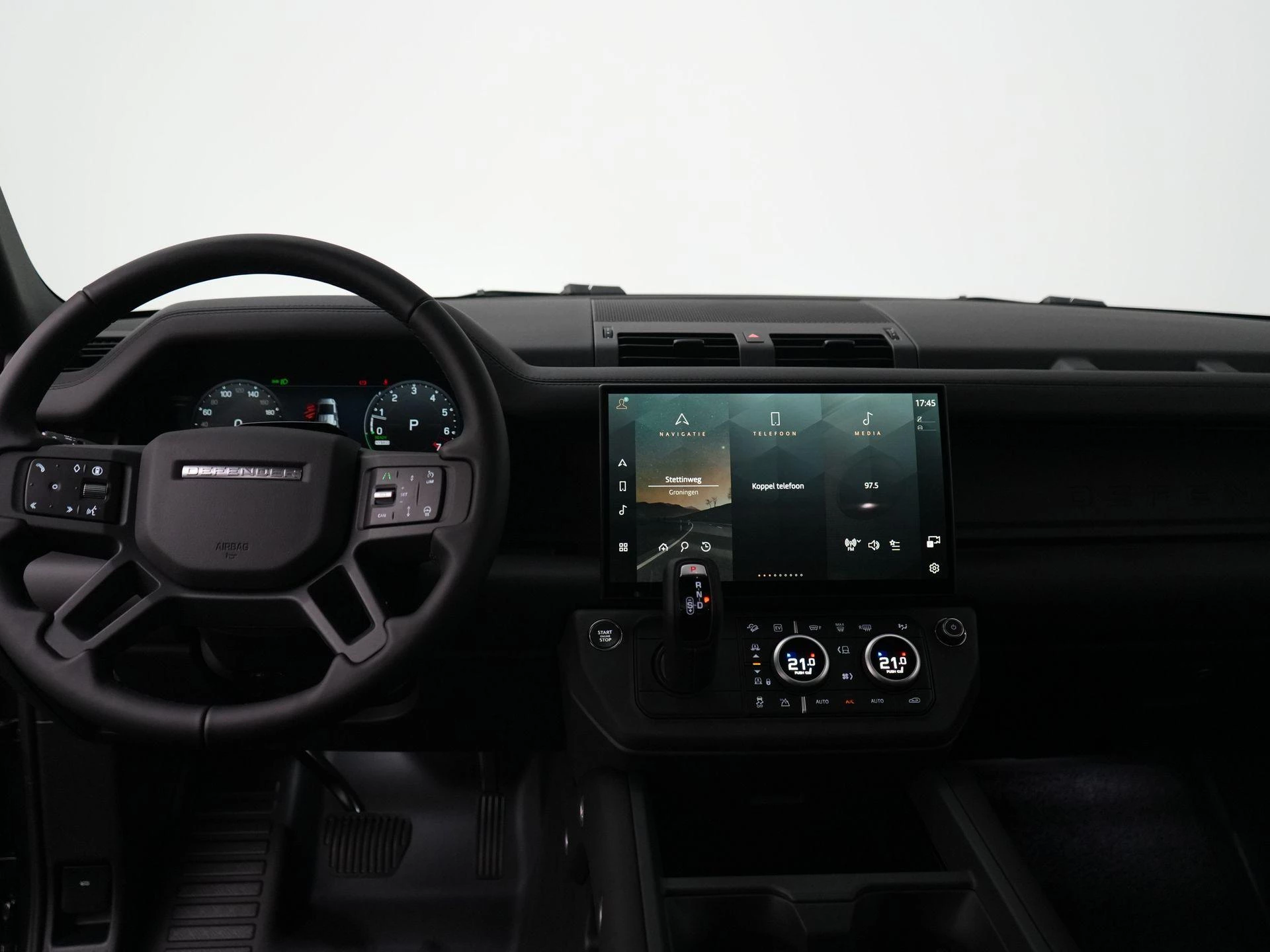 Land Rover-Defender-image-37