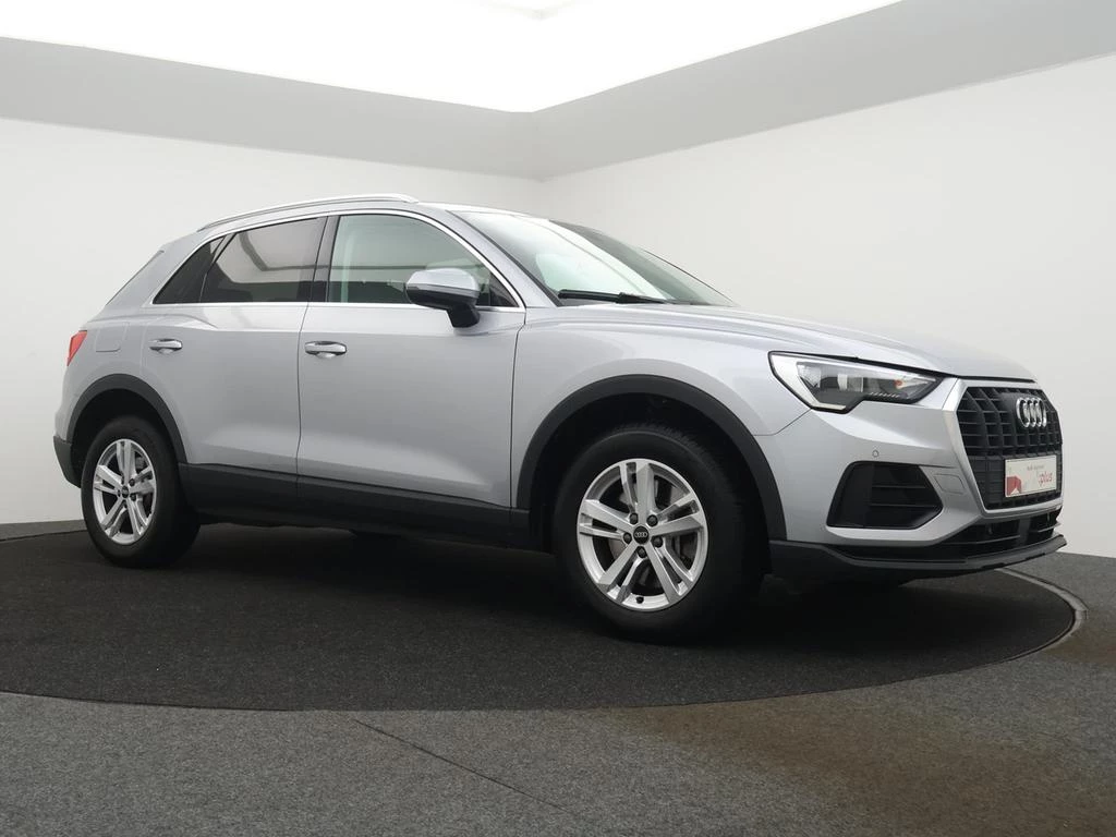 Audi Q3 PHEV Audi Q3 PHEV Attraction 45TFSIe 245PK *AUTOMAAT*LEDER*NAVI*PDC*CRUISE*VIRTUAL COCKPIT*...*