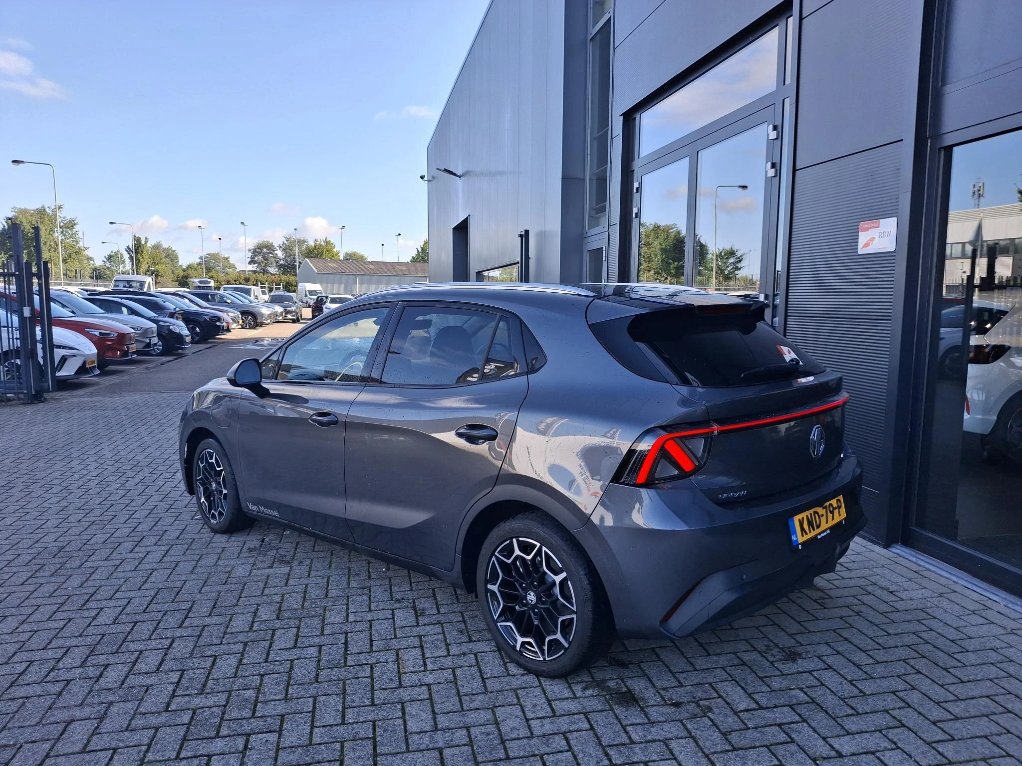 MG-MG4 EV Urban-image-3
