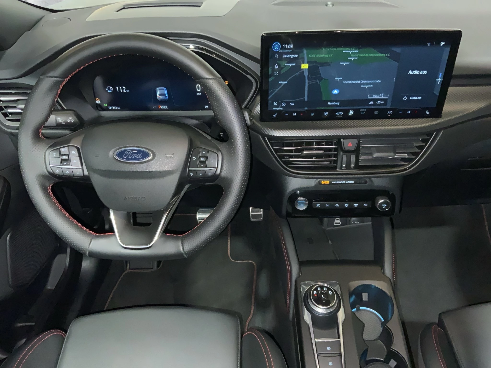 Ford Kuga ST-Line X Aut.*PANO*AHK*360GRAD*LED-MATRIX*NAVI*GRA*WINTER-PKT.