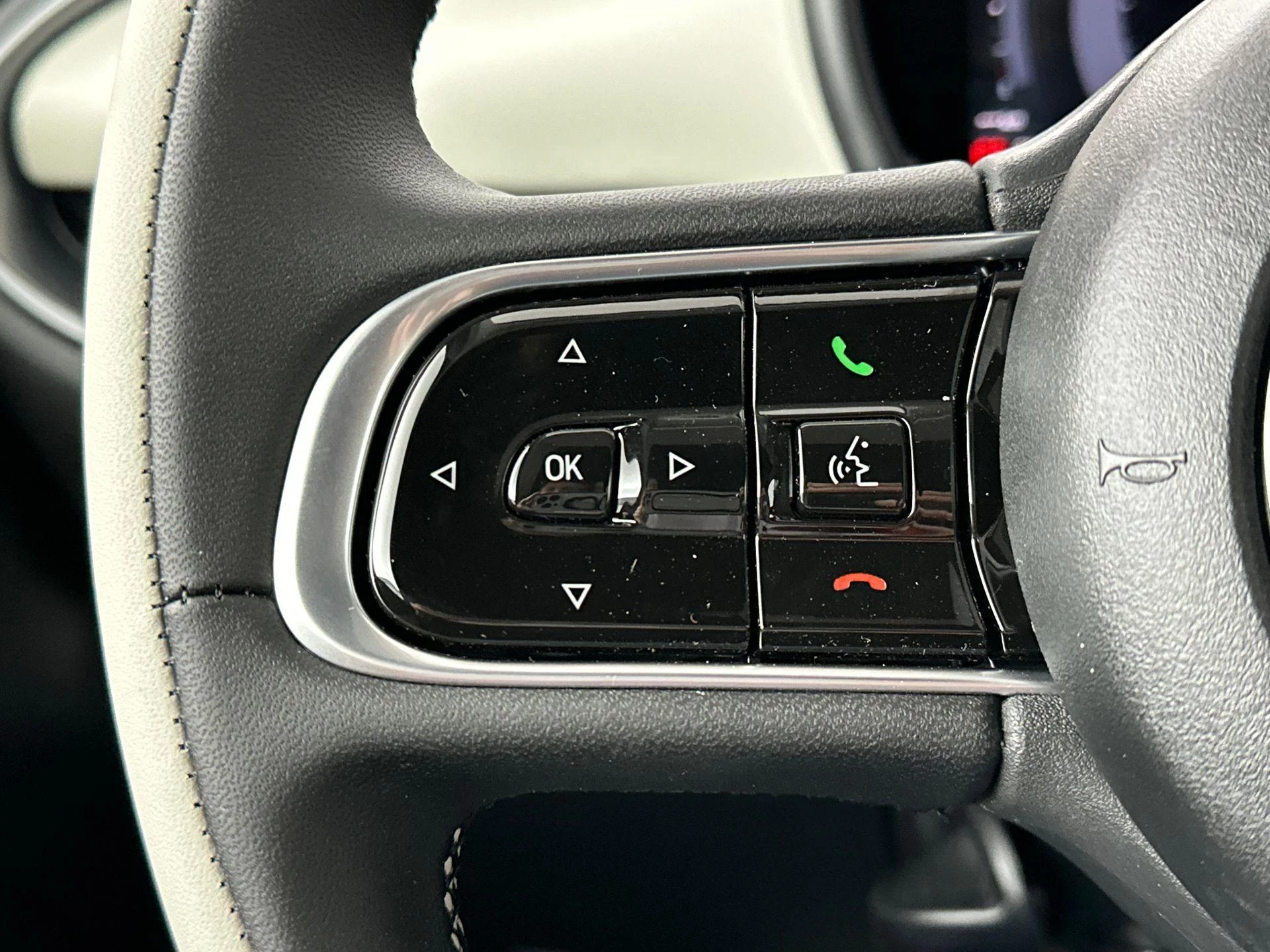Fiat 500C 1.0 Hybrid La Prima