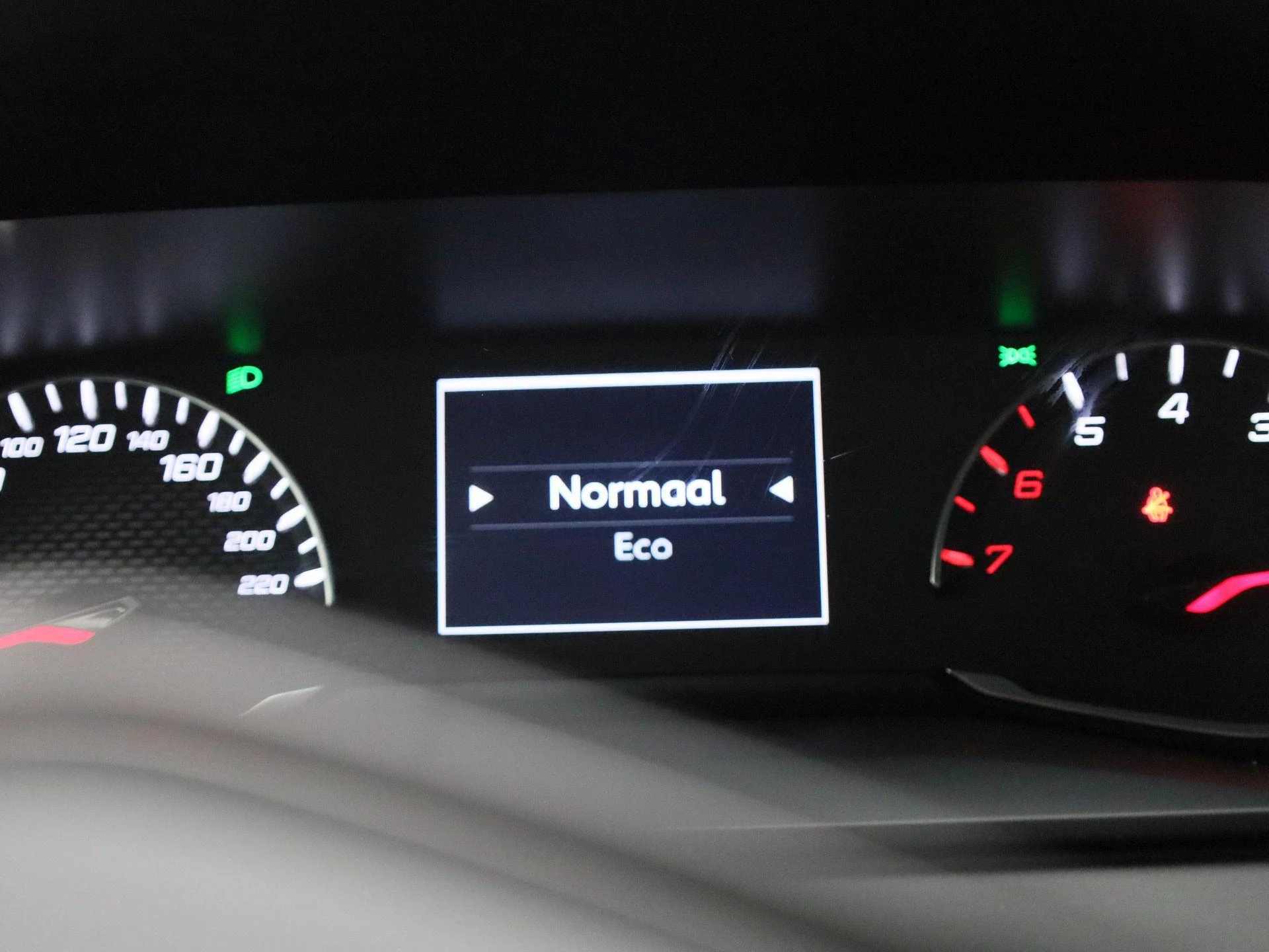 Peugeot 208 1.2 PureTech Allure