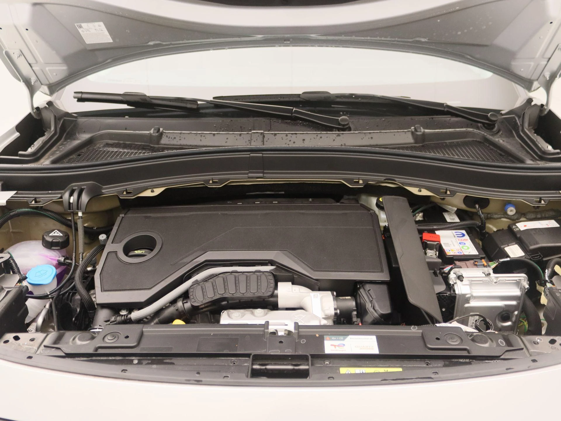 Opel-Frontera-image-24