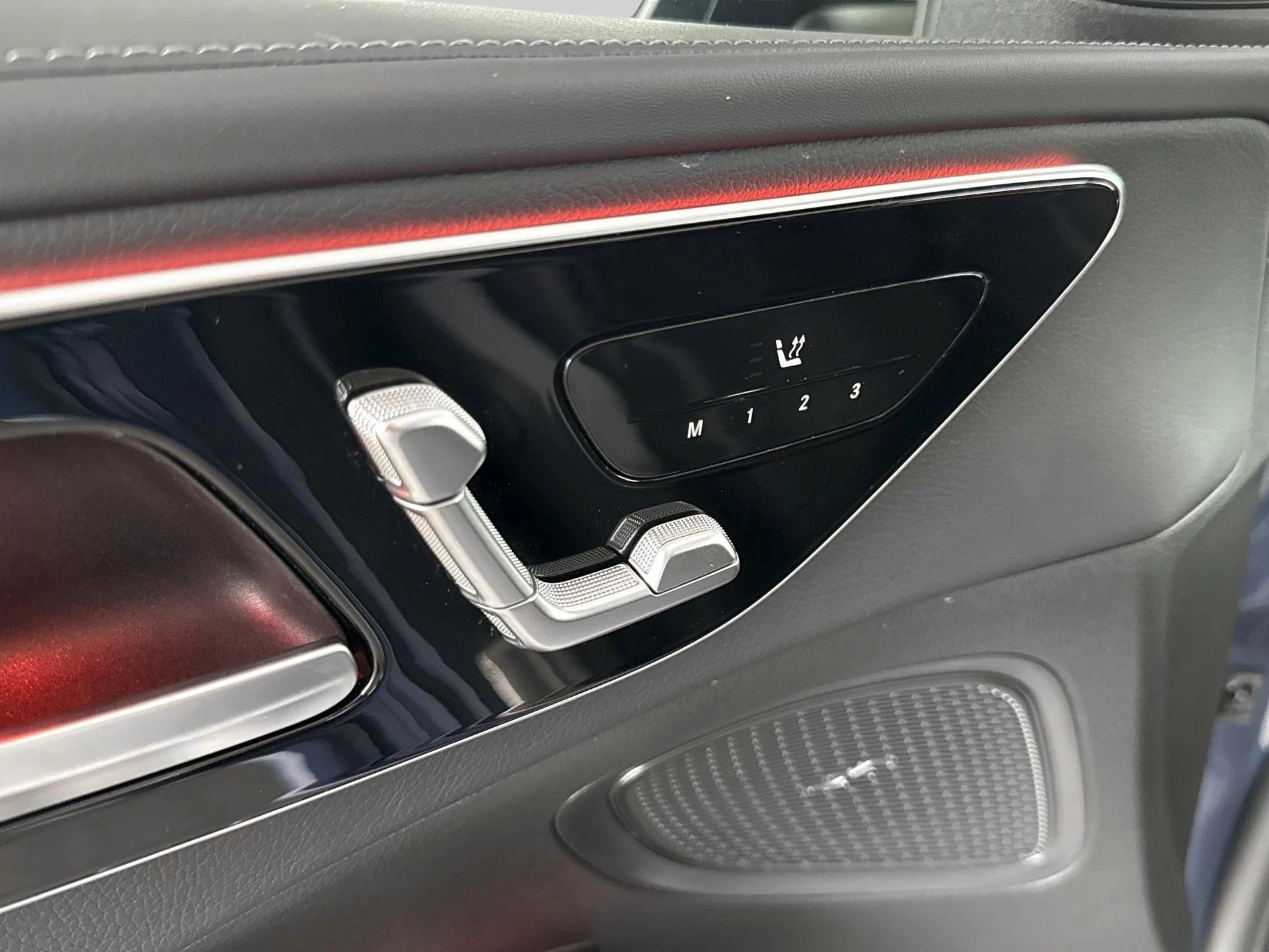 Mercedes-Benz Classe C 180 AMG Line Estate + TREKHAAK + NIGHTPAKKET + CARPLAY + LED +