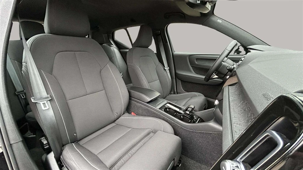 Volvo-XC40-image-17
