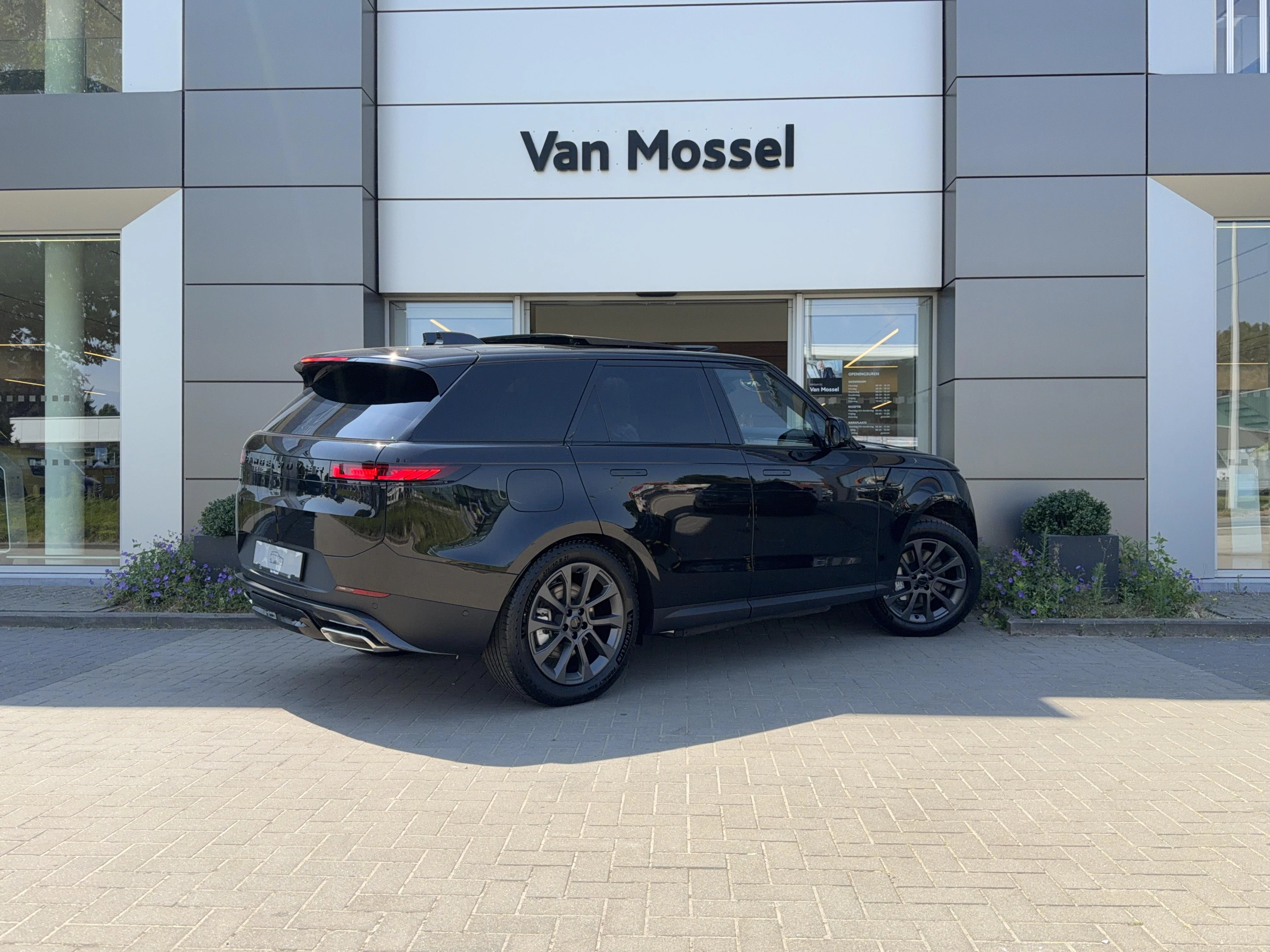 Land Rover Range Rover Sport P460e S AWD Auto. 26MY