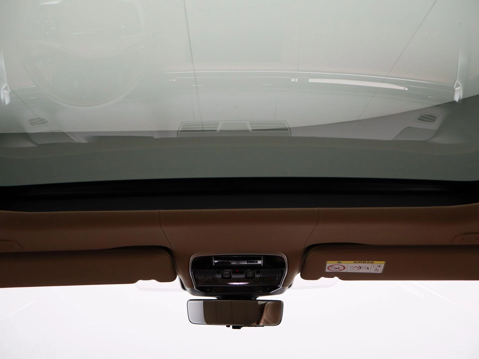 Land Rover-Range Rover-image-41