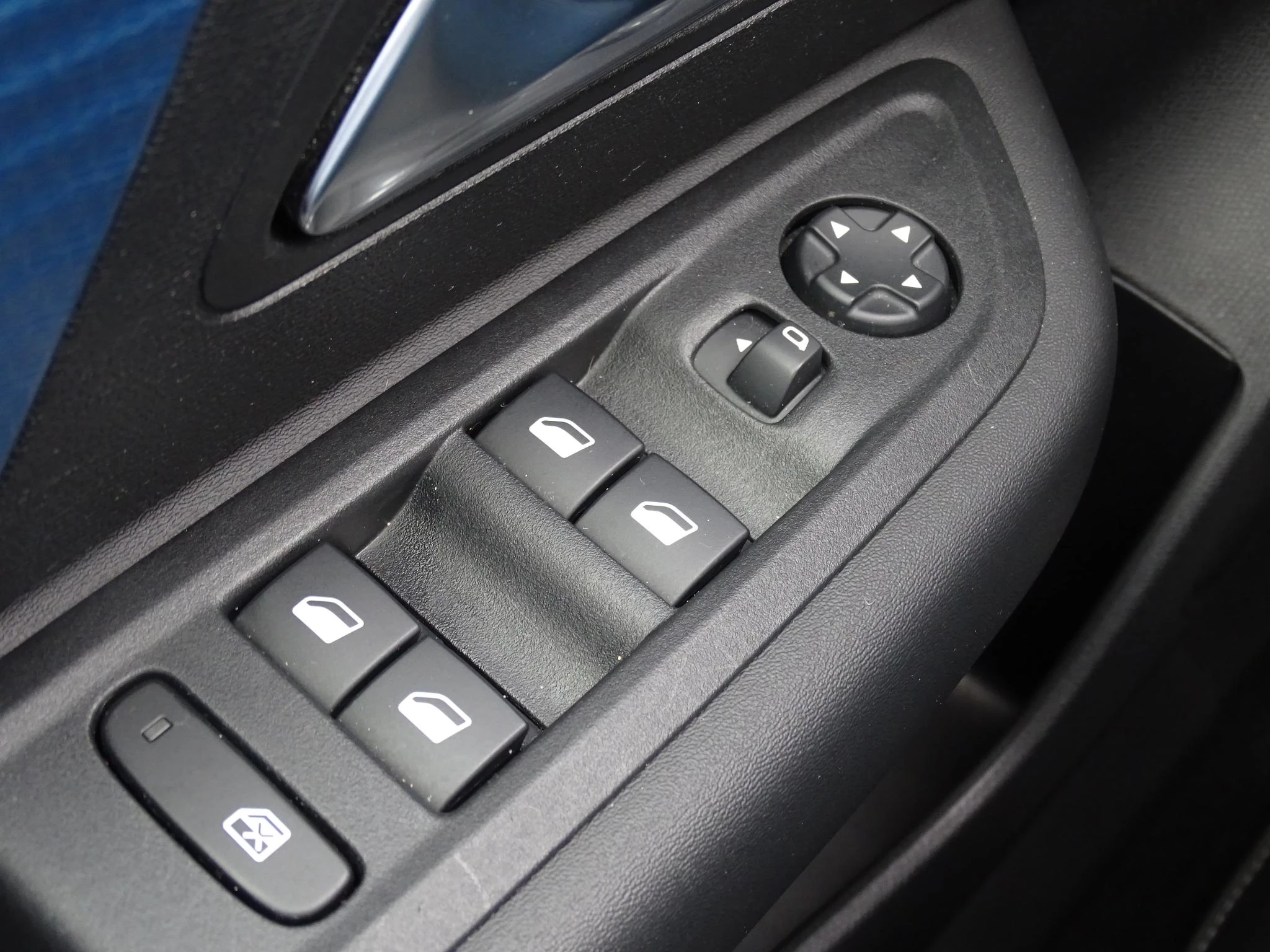 Citroën-ë-C4-image-22