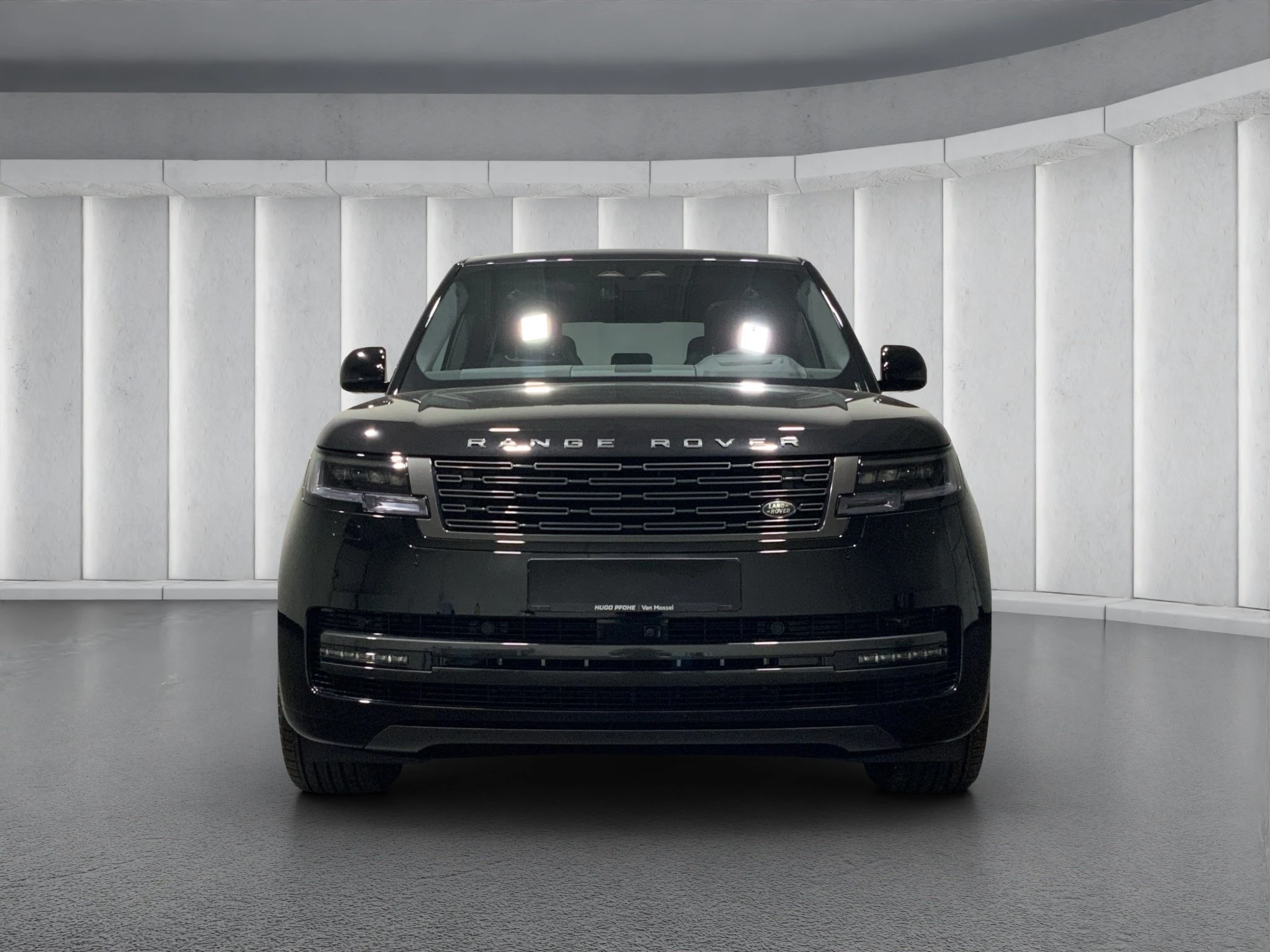Land Rover-Range Rover-image-3