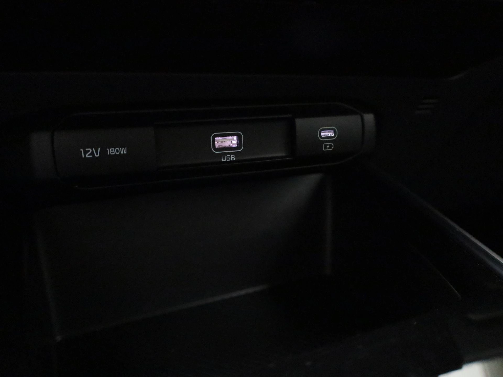 Kia-Niro-image-25