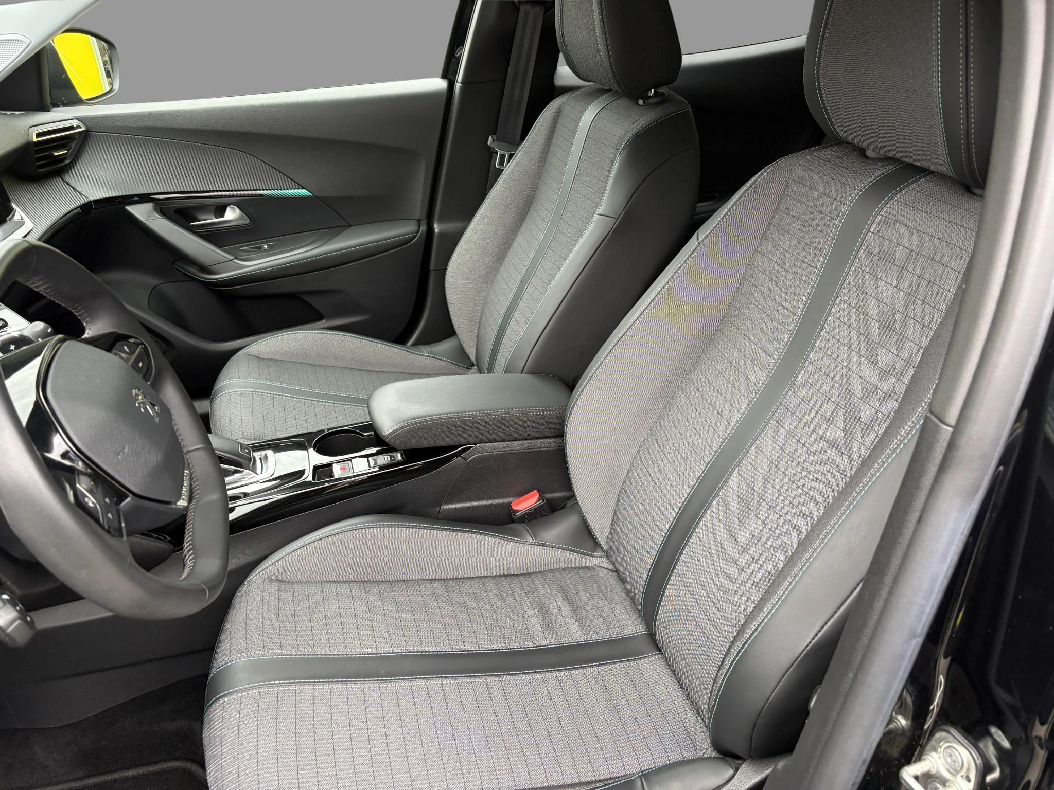 Peugeot-2008-image-13
