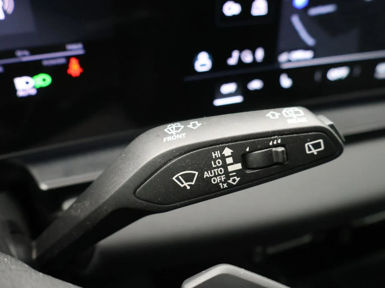 Audi-Q6 e-tron-image-11